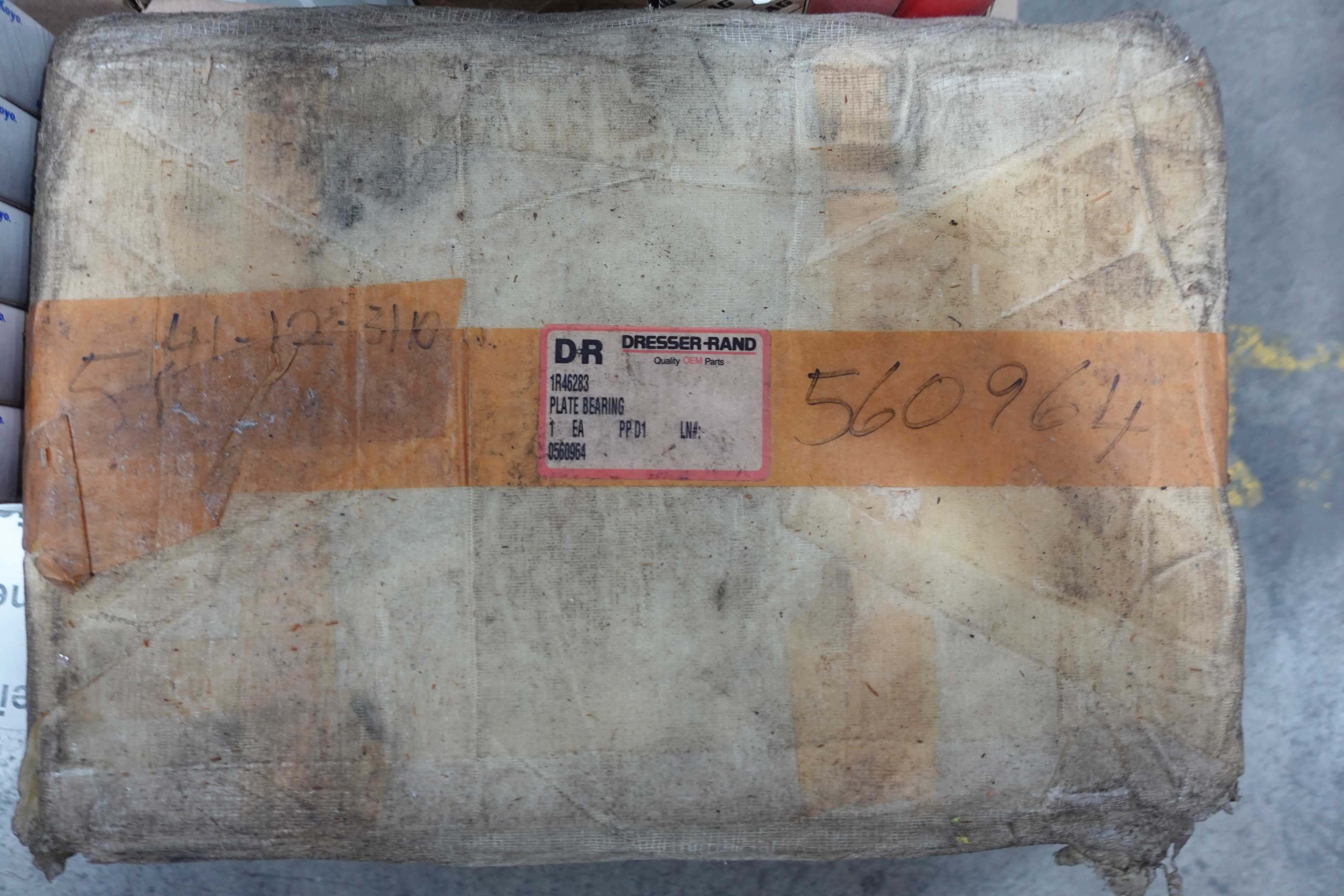 SKU 1751279 - 2 PALLETS OF ASSORTED BEARING PARTS AND ACCESSORIES - BEARINGS