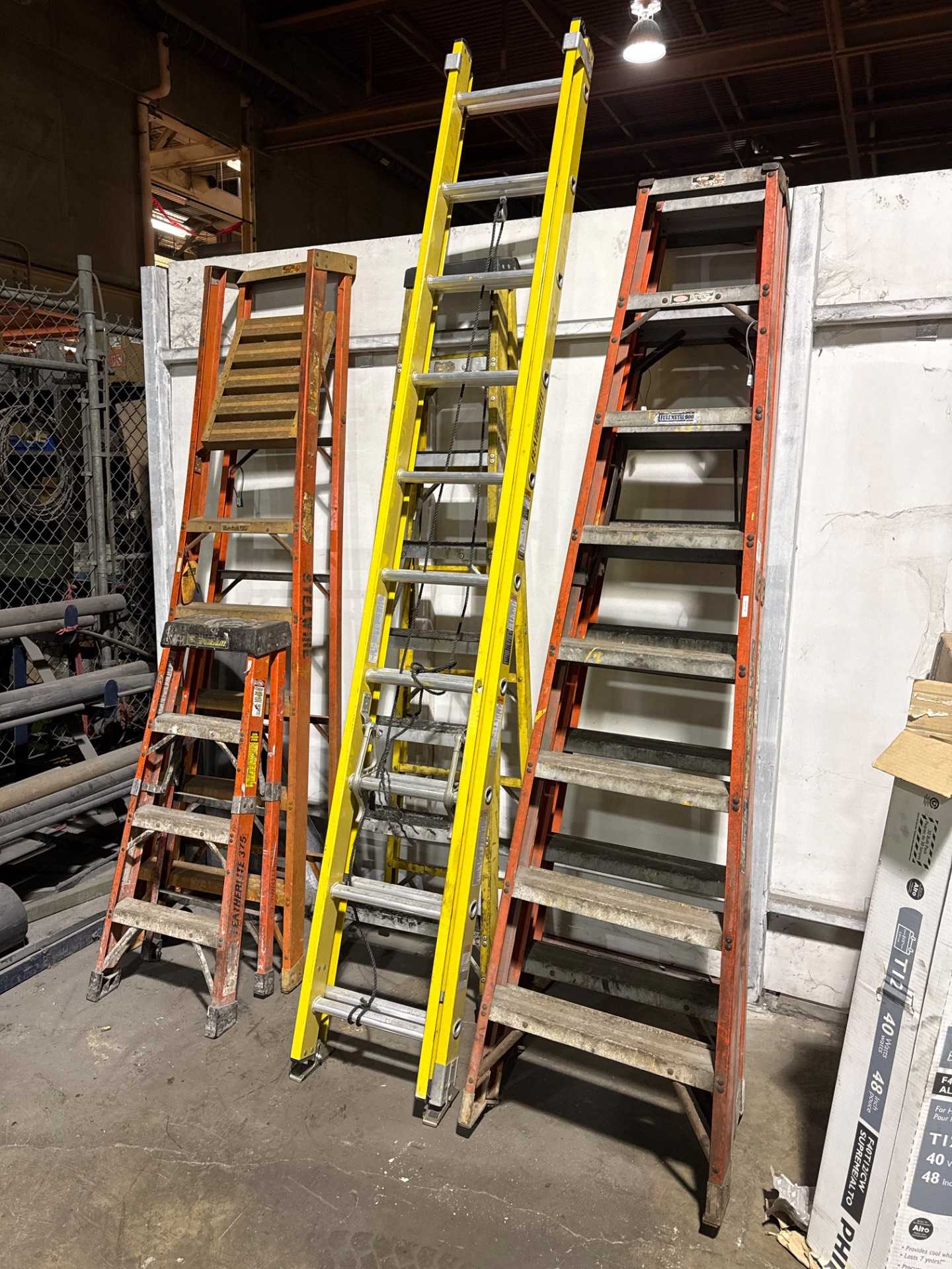 Bulk QTY of Ladders - LADDERS