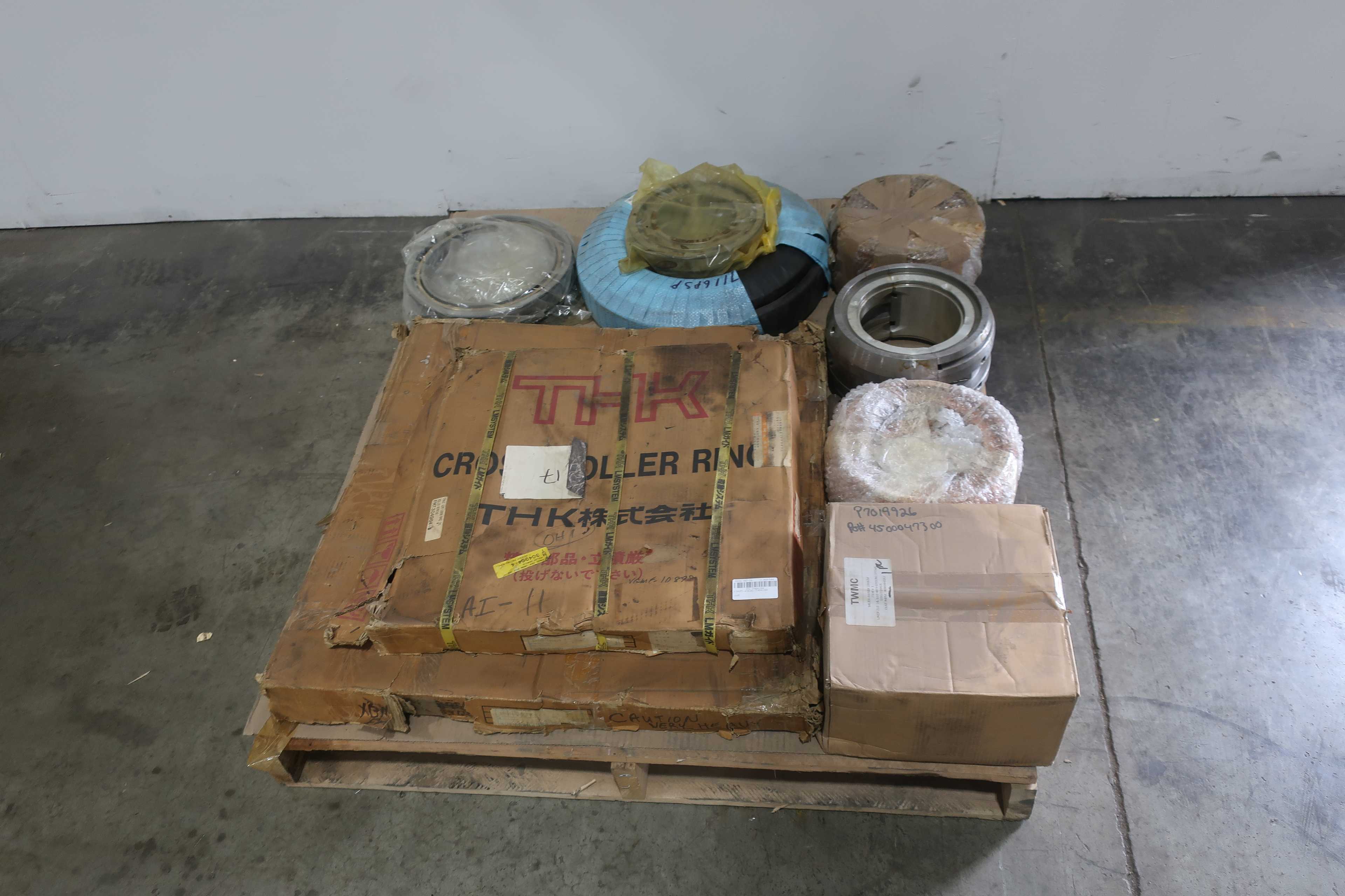 SKU 1749835 - PALLET OF ASSORTED ROLLER AND BALL BEARINGS - BEARINGS