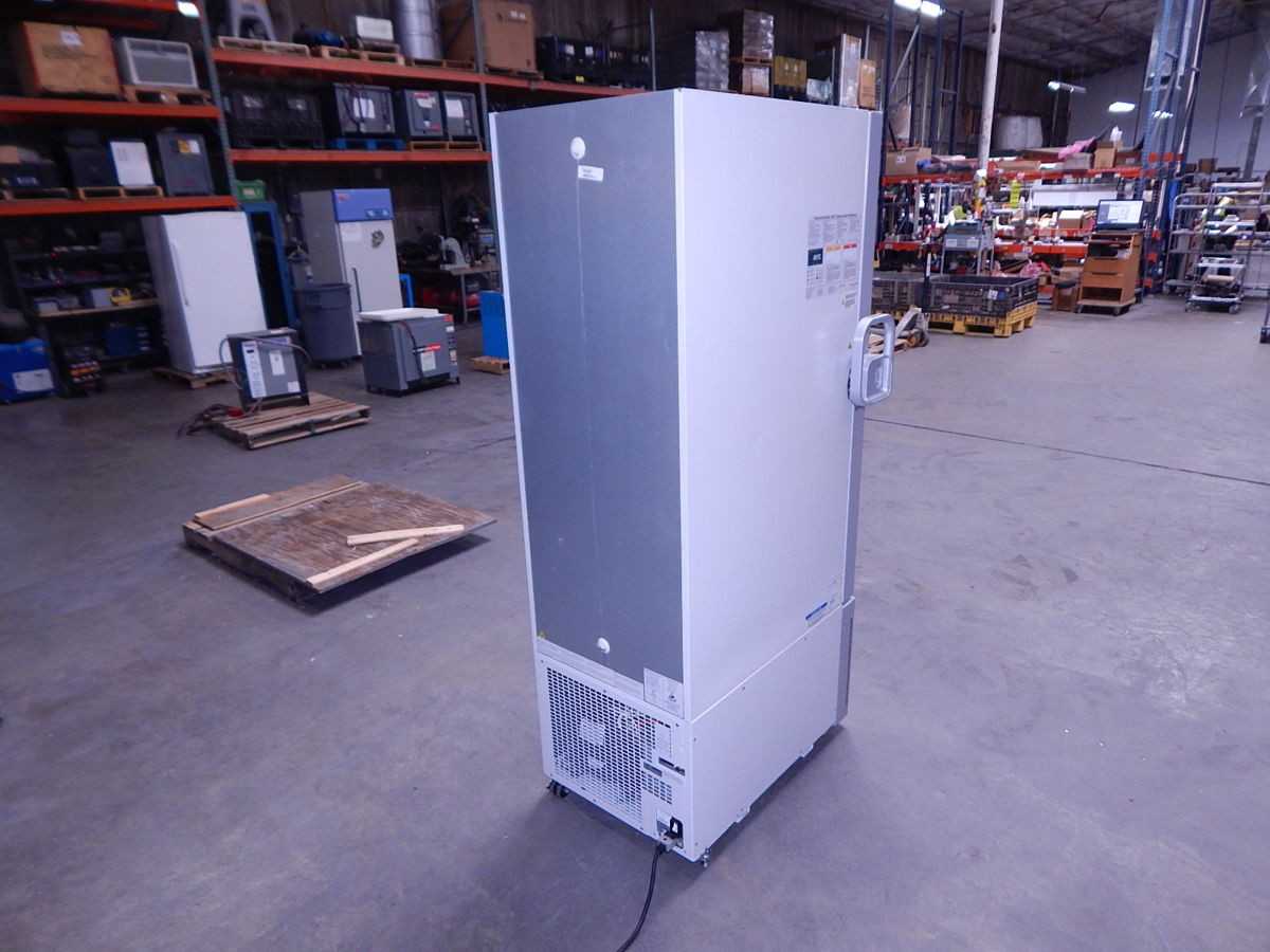 THERMO FISHER SCIENTIFIC 8930086A LAB HEATING COOLING, -50 TO -86°C TEMP, 809 L CAPACITY, 120 VAC - COOLING EQUIPMENT