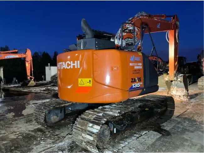 2019 HITACHI ZX135US-6 CRAWLER EXCAVATOR - undefined