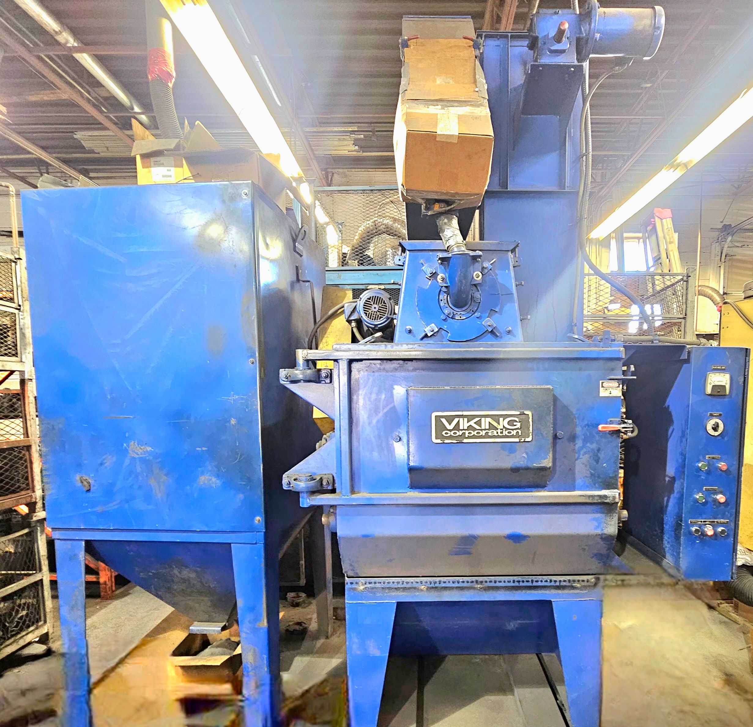 2004 VIKING CORPORATION 300J SHOT BLAST MACHINE - SURFACE CLEANING EQUIPMENT