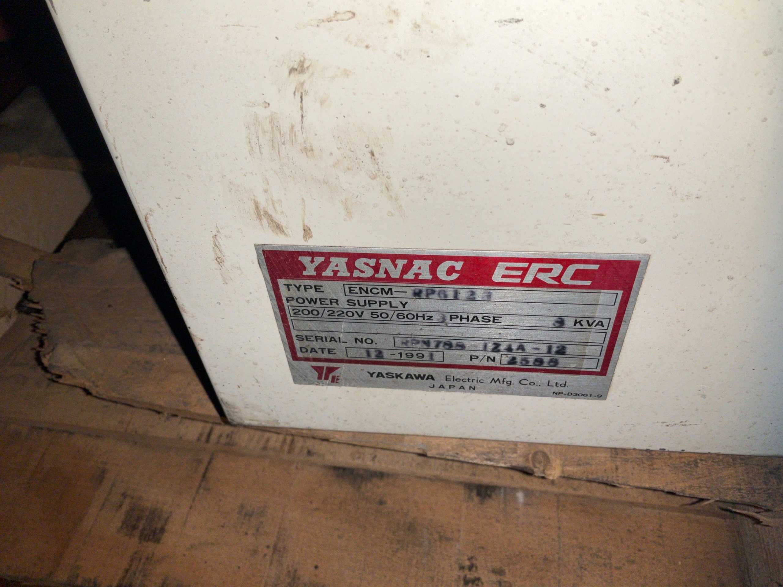 1991 YASKAWA YASNAC ERC K10S ROBOT CONTROLLER - ROBOT CONTROLLERS