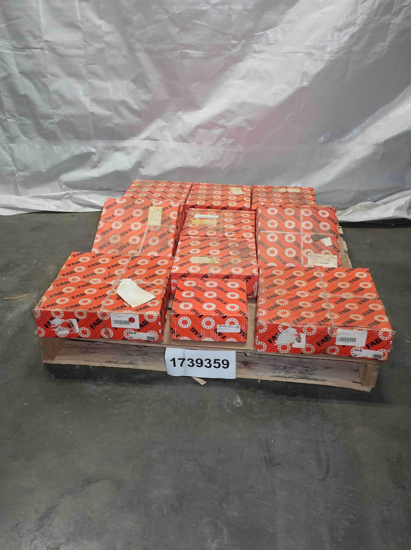 SKU 1739359 - PALLET OF ASSORTED FAG BEARINGS, ROLLER SKU 1739359 - PALLET OF ASSORTED FAG BEARINGS, ROLLER
