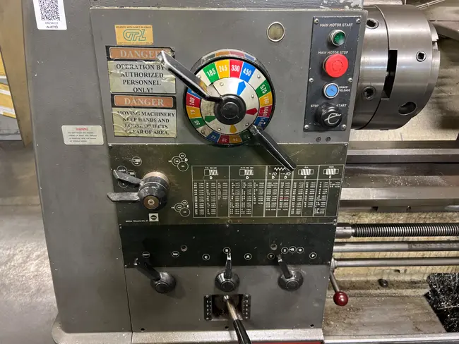 CLAUSING COLCHESTER 21" MANUAL LATHE - undefined