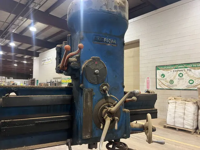 AMERICAN RADIAL ARM DRILLING MACHINE - undefined