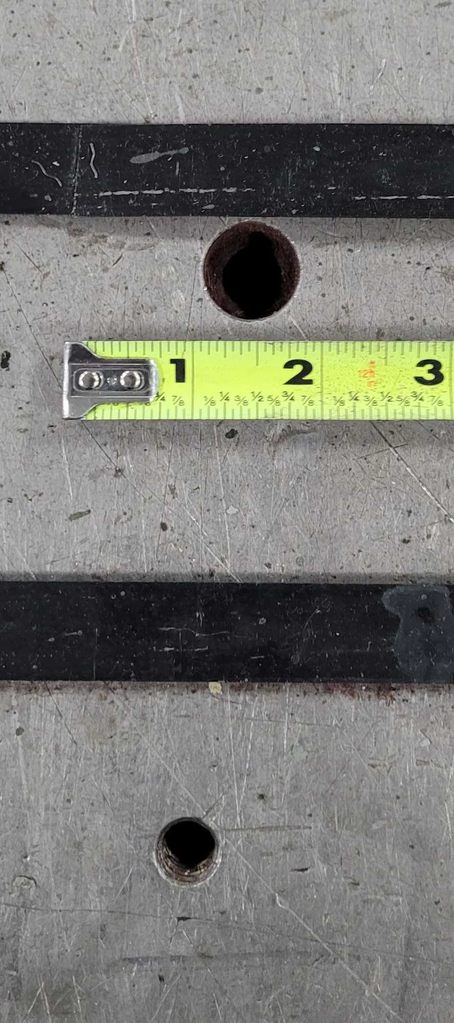 TOOLING & ACCESSORIES FIXTURE PLATE 30X24X1.5IN 3.25IN HOLE 311LB - MACHINE TOOLING
