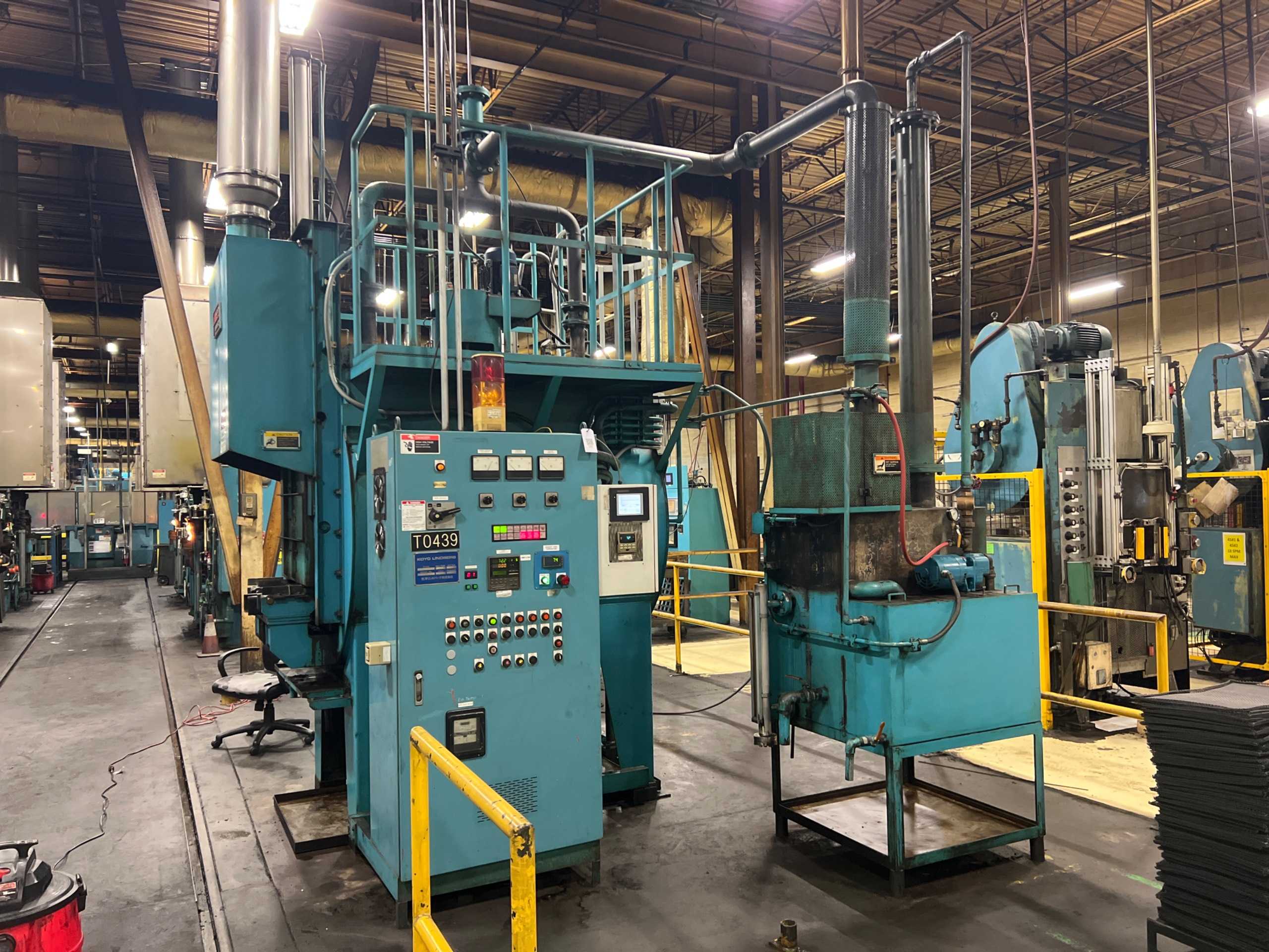 KOYO LINDBERG 243624-E9S TEMPERING FURNACE - TEMPERING FURNACE