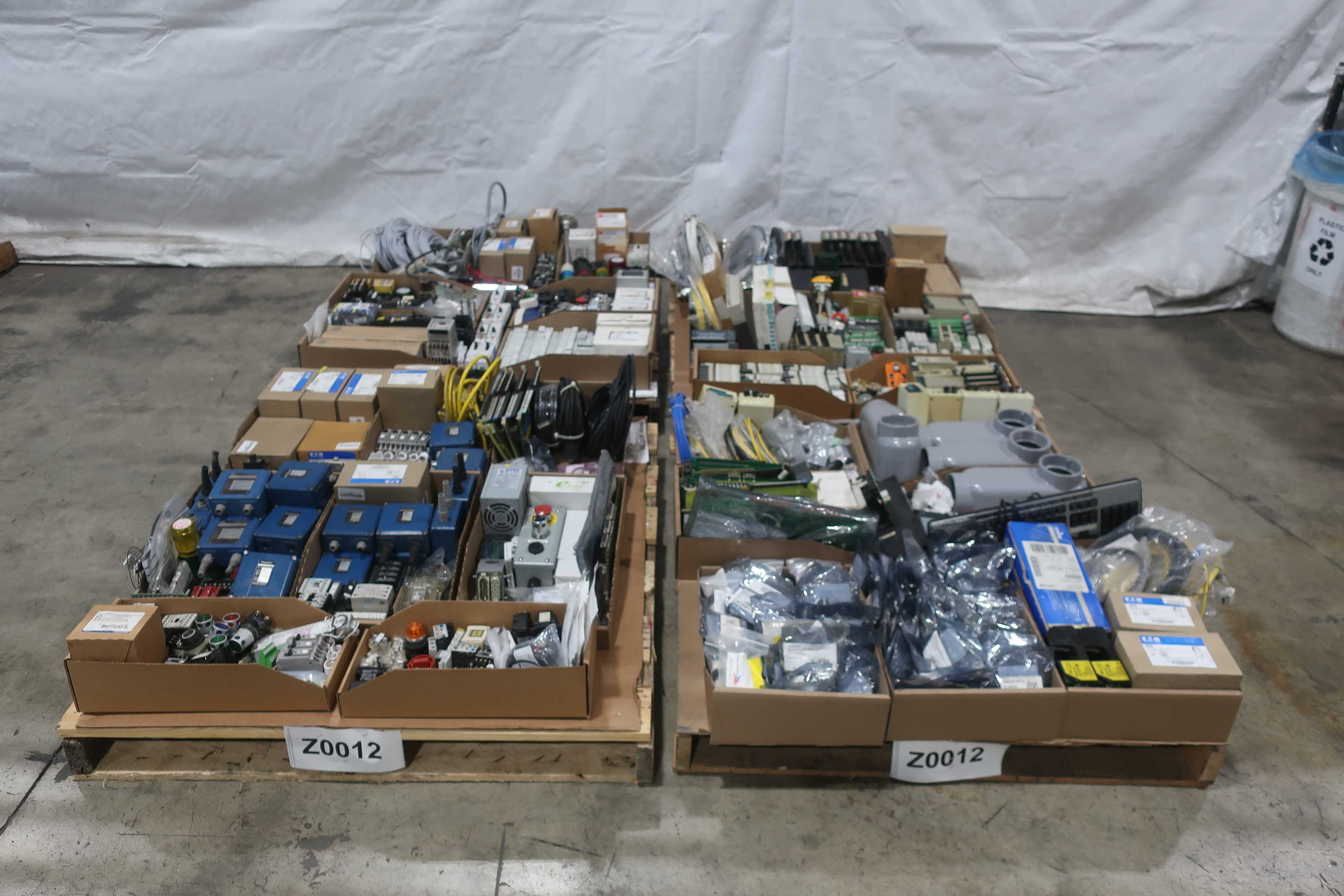 4 PALLETS OF ASSORTED AUTOMATION AND ELECTRICAL CONTROLS - AUTOMATION & CONTROLS