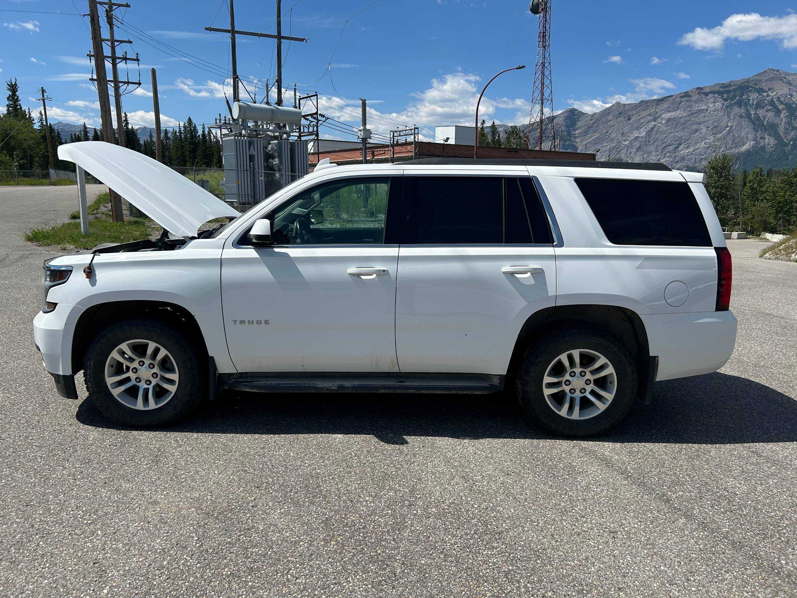 2017 CHEVROLET TAHOE PASSENGER VEHICLE - PASSENGER VEHICLE