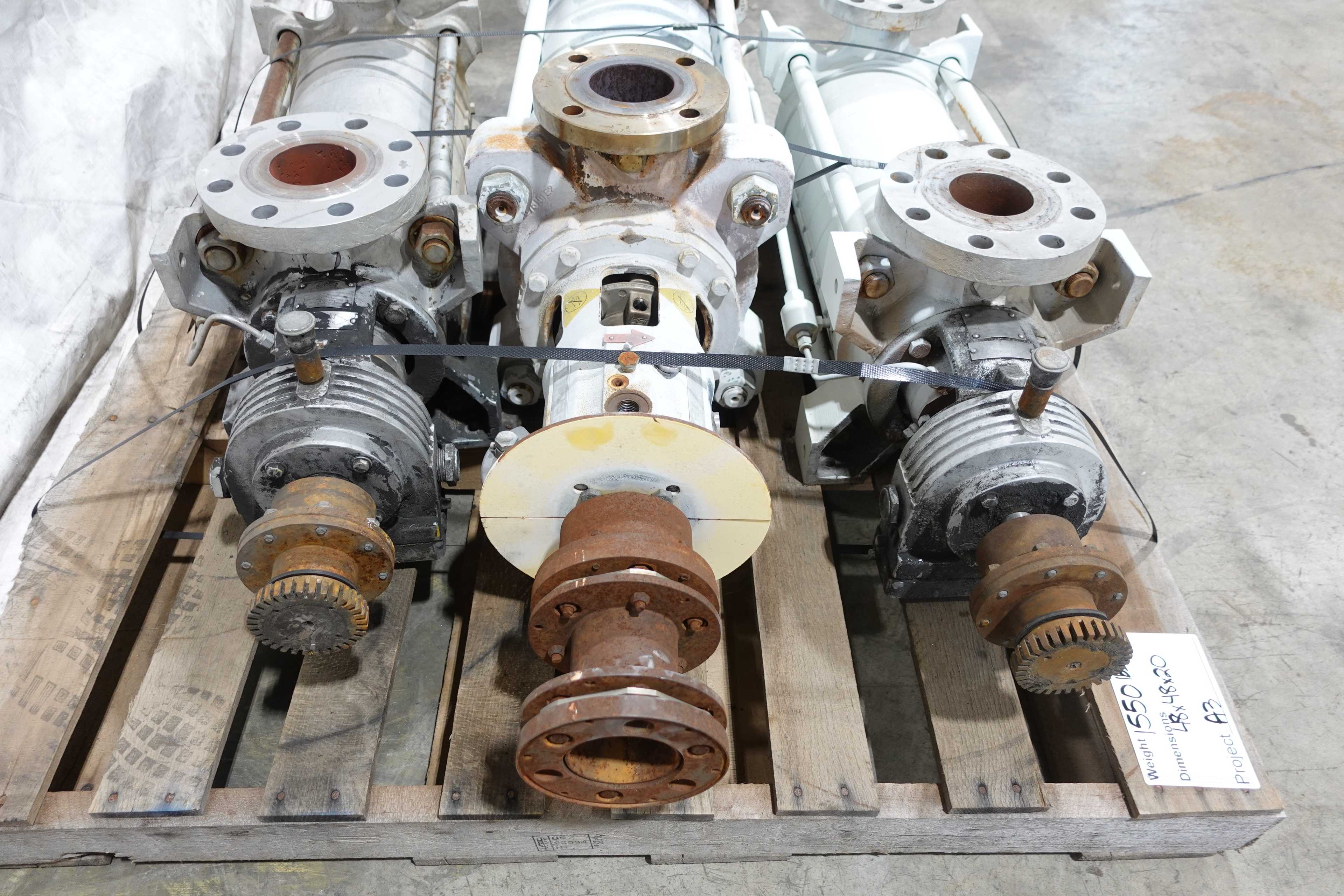LOT OF 3 MULTI-STAGE PUMPS, CARVER, SULZER - MULTI-STAGE PUMP