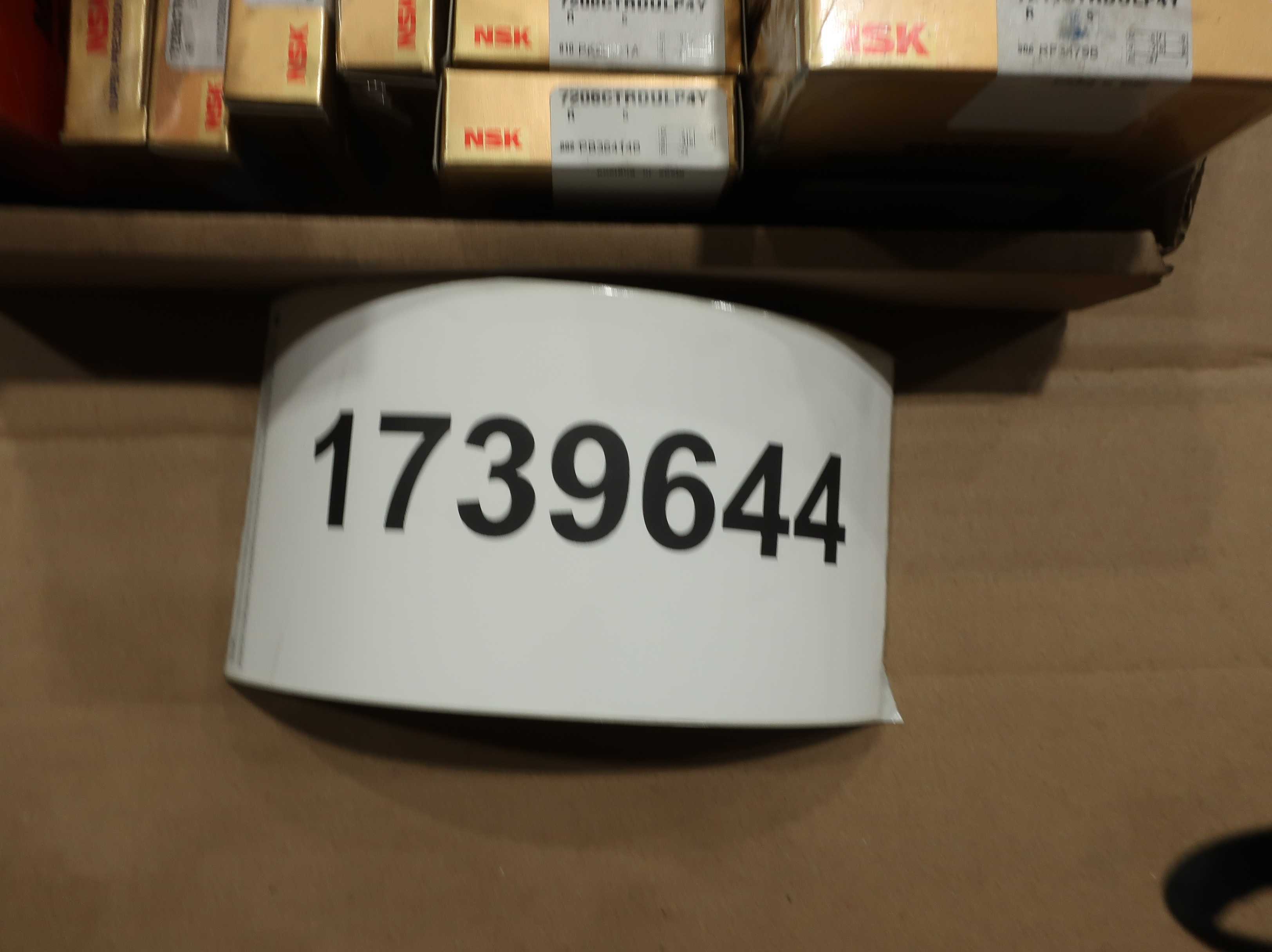 SKU 1739644 - TOTE OF ASSORTED PRECISION BEARINGS, NSK, MB MANUFACTURING, MOUNTED - BEARINGS