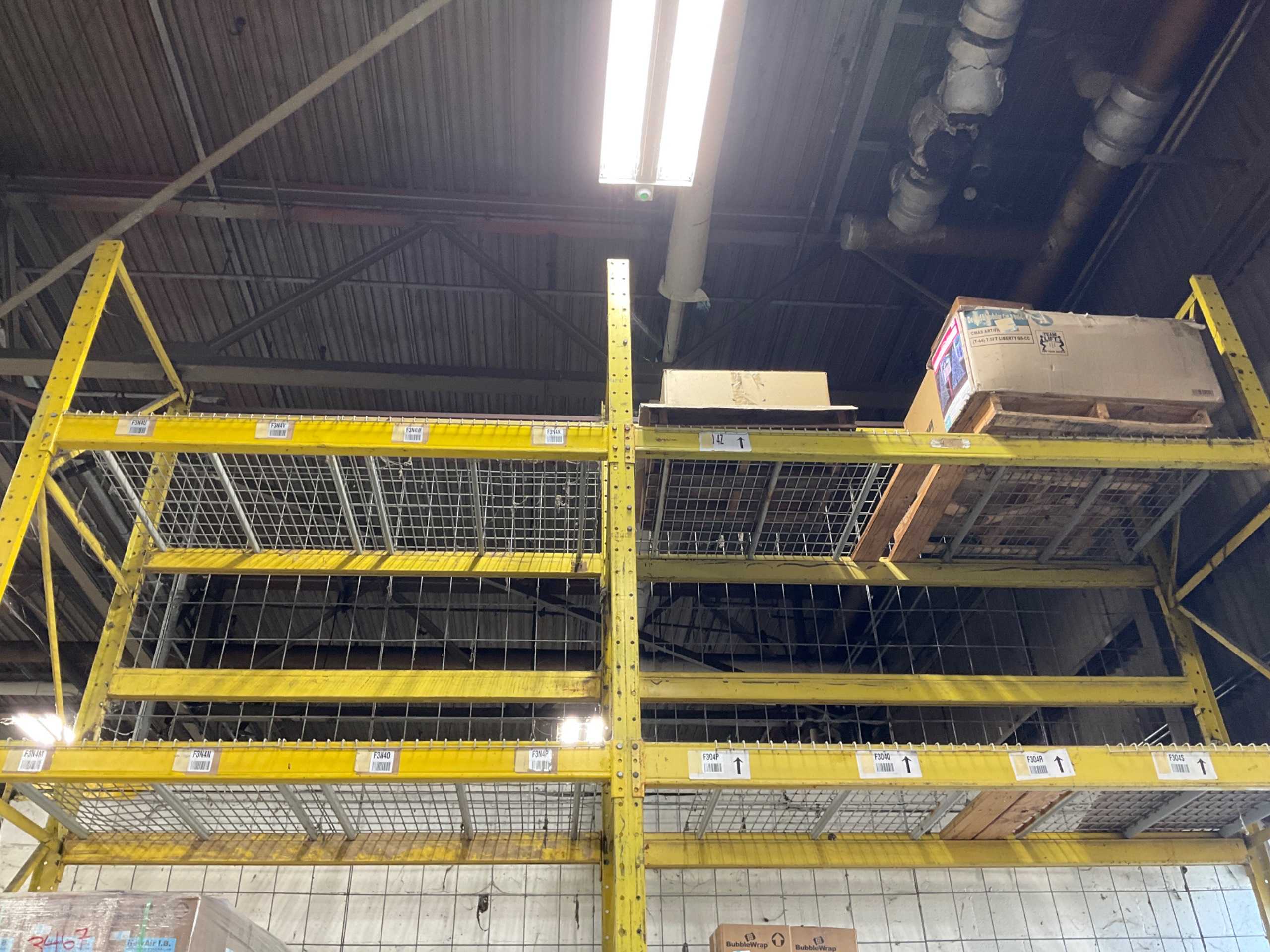 BULK QTY OF PALLET RACKING - PALLET RACKING