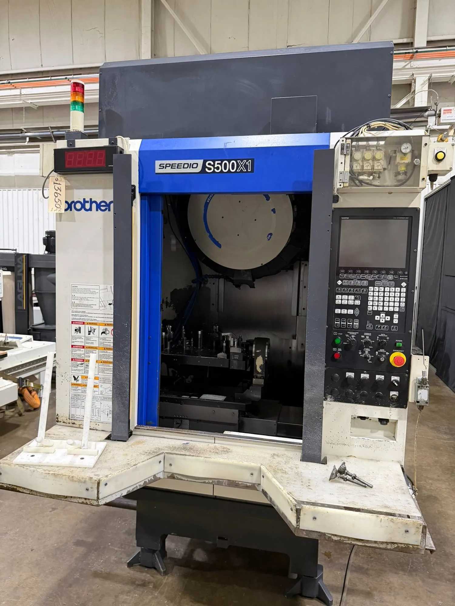 2015 BROTHER SPEEDIO S500X1 CNC 4-AXIS VERTICAL MACHINING CENTER - VERTICAL MACHINING CENTERS