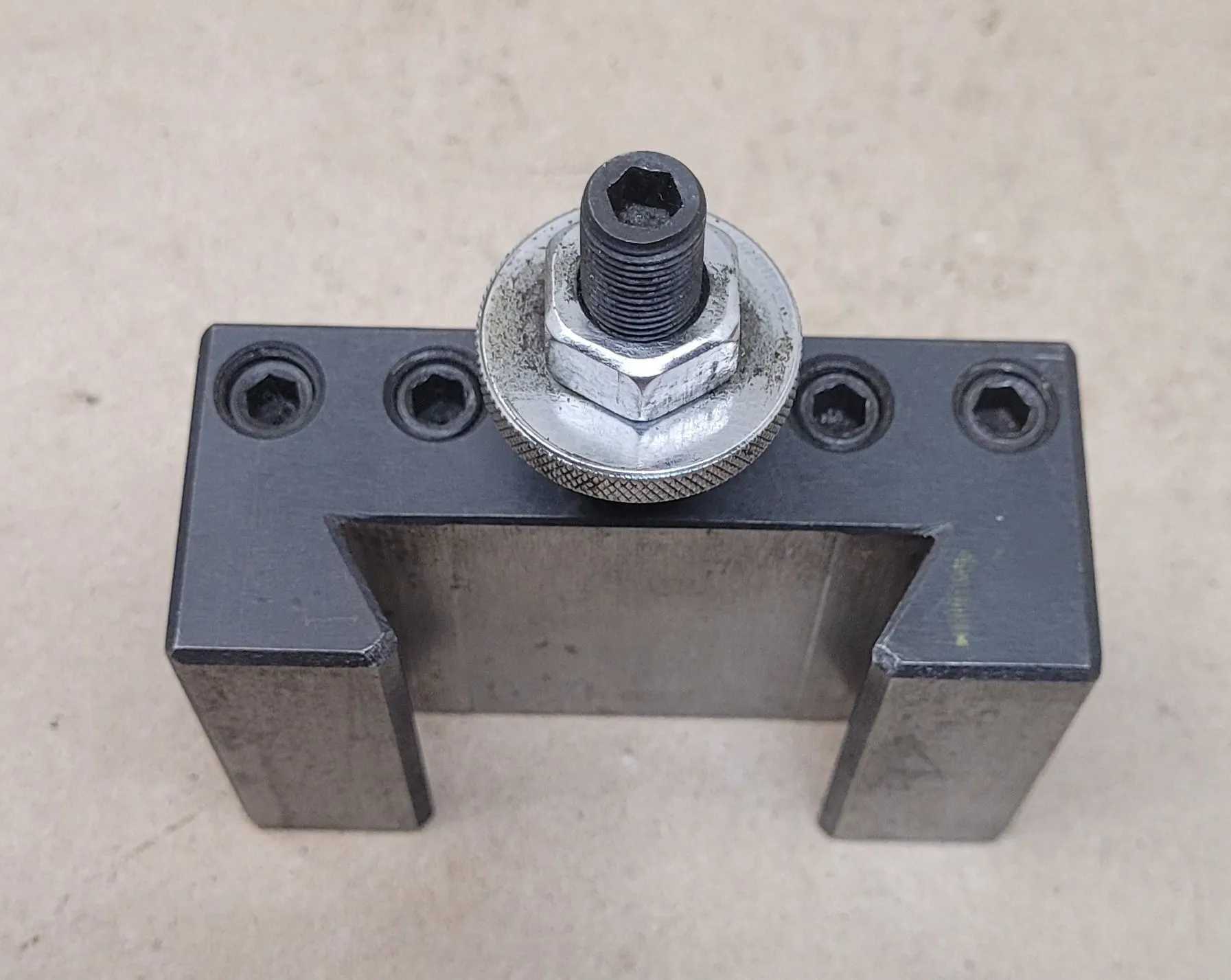 SHARS 250-301 QUICK CHANGE TOOL POST HOLDER CXA 1 (1/2"-3/4" CAPACITY, 13-18IN LATHE SWING) - MACHINE TOOLING