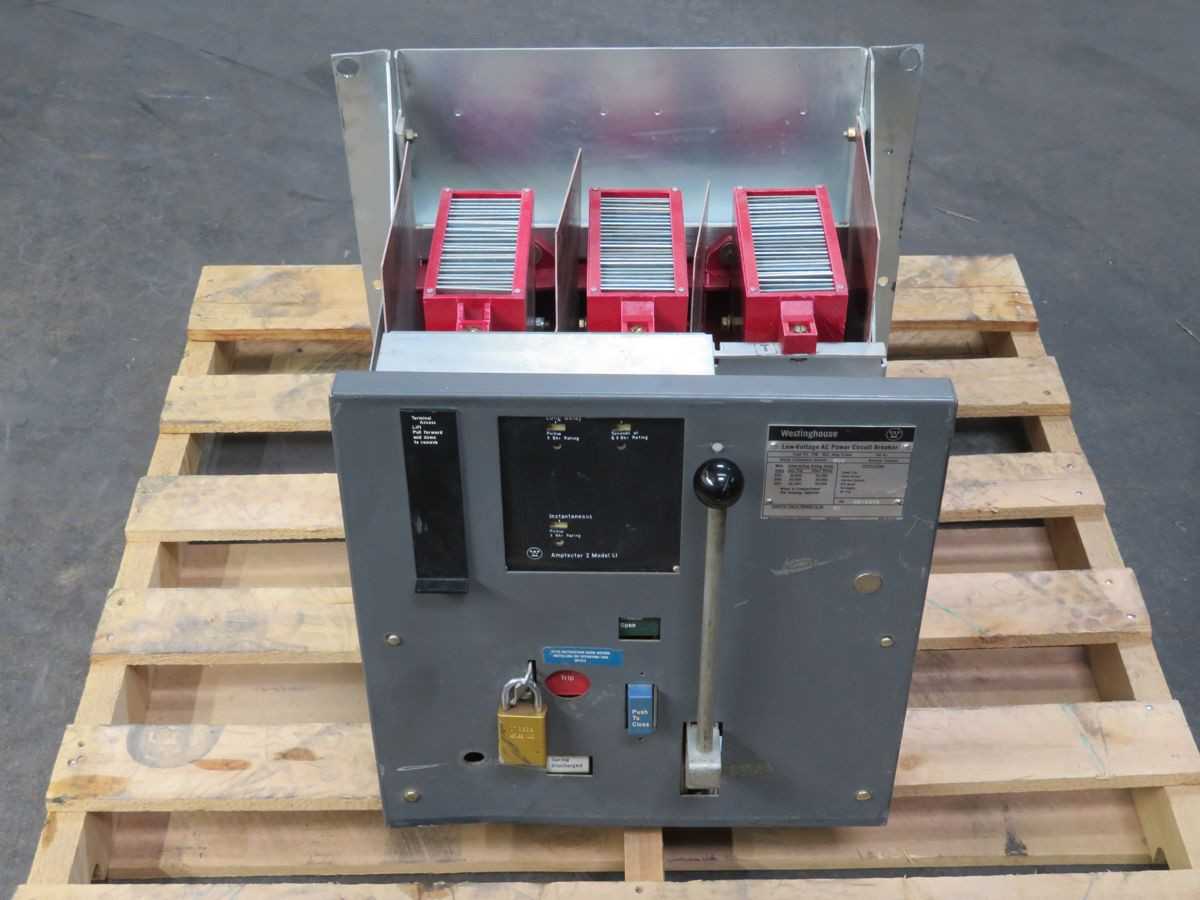 WESTINGHOUSE DS-206, 3-POLE, 800A CONTINUOUS, 600VAC, 30KA INT., SOLID-STATE, DRAWOUT - CIRCUIT BREAKERS