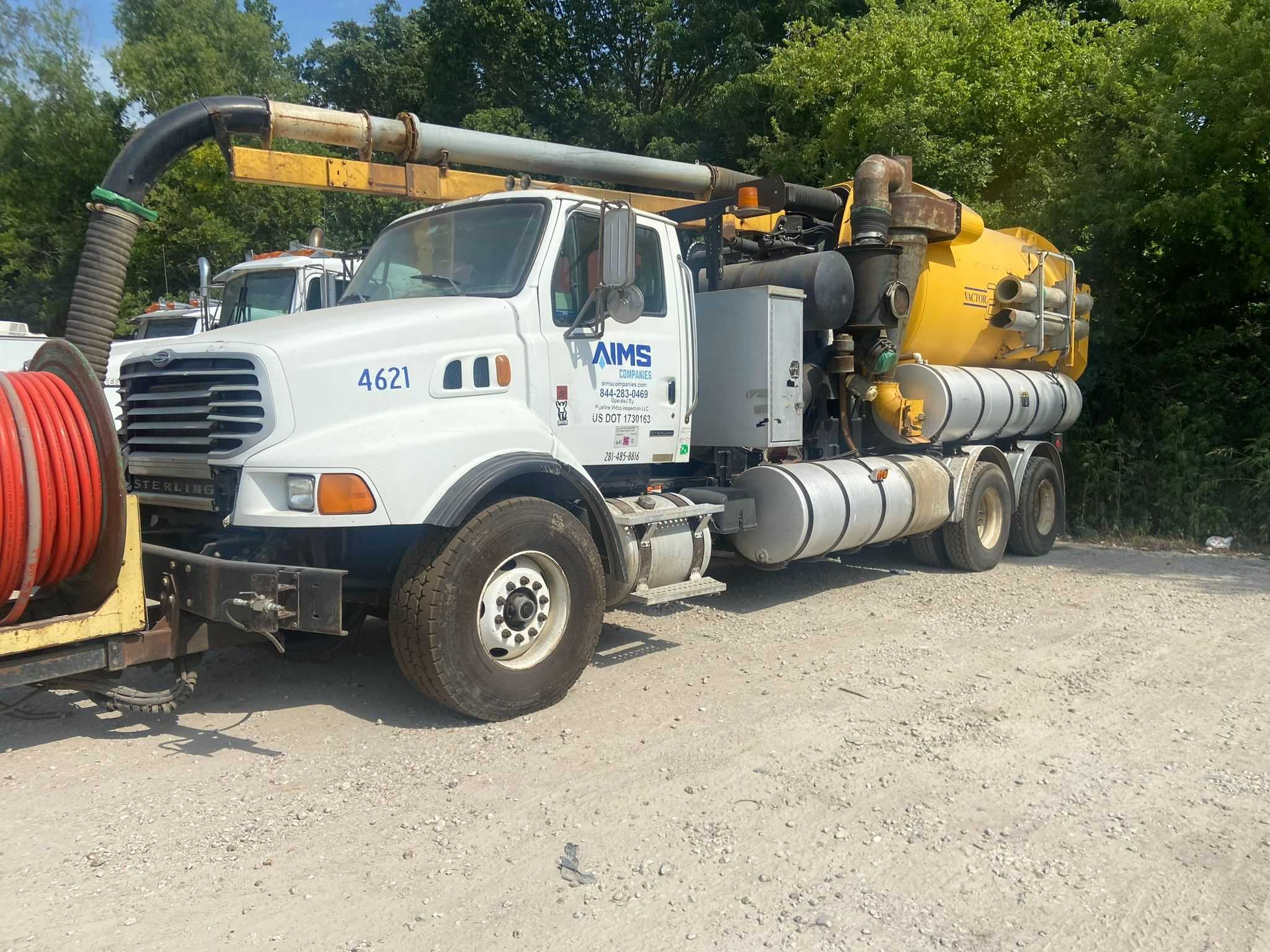 2007 STERLING LT9500 VACUUM TRUCK - VACUUM TRUCKS
