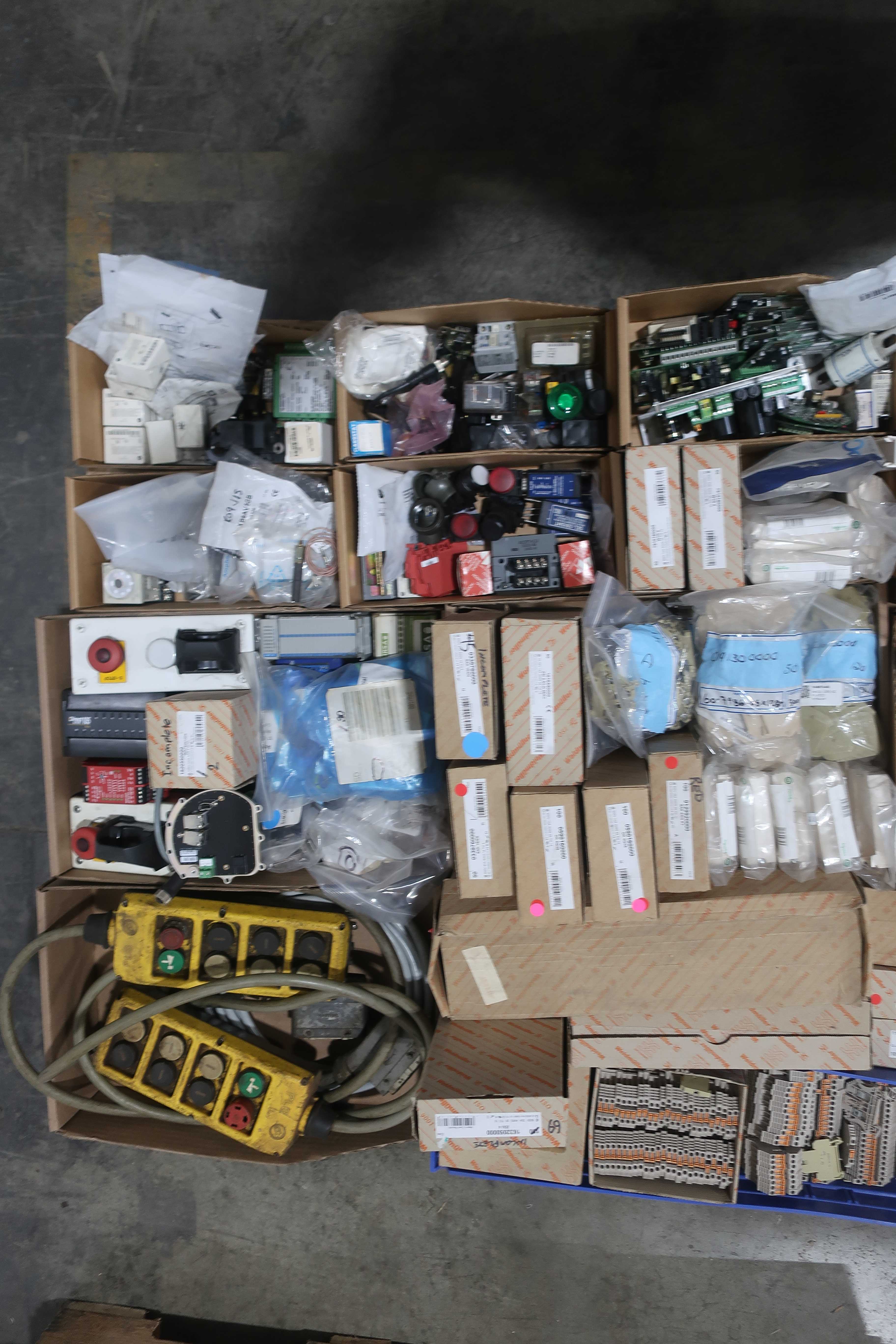 SKU 1741403 - 4 PALLETS OF ASSORTED ELECTRICAL - ELECTRICAL COMPONENTS
