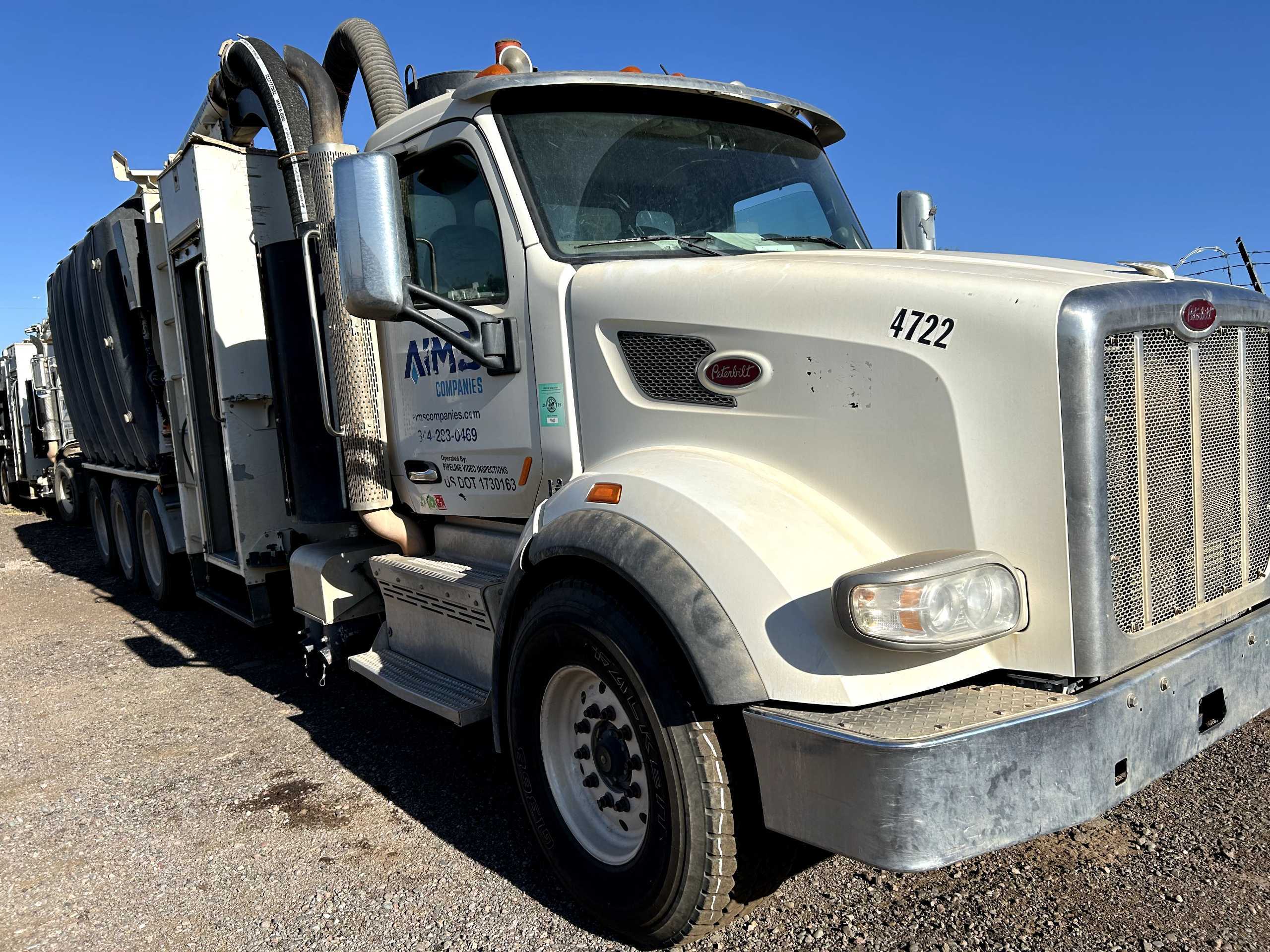 2014 PETERBILT 567 HYDRO EXCAVATION TRUCK - SERVICE TRUCKS