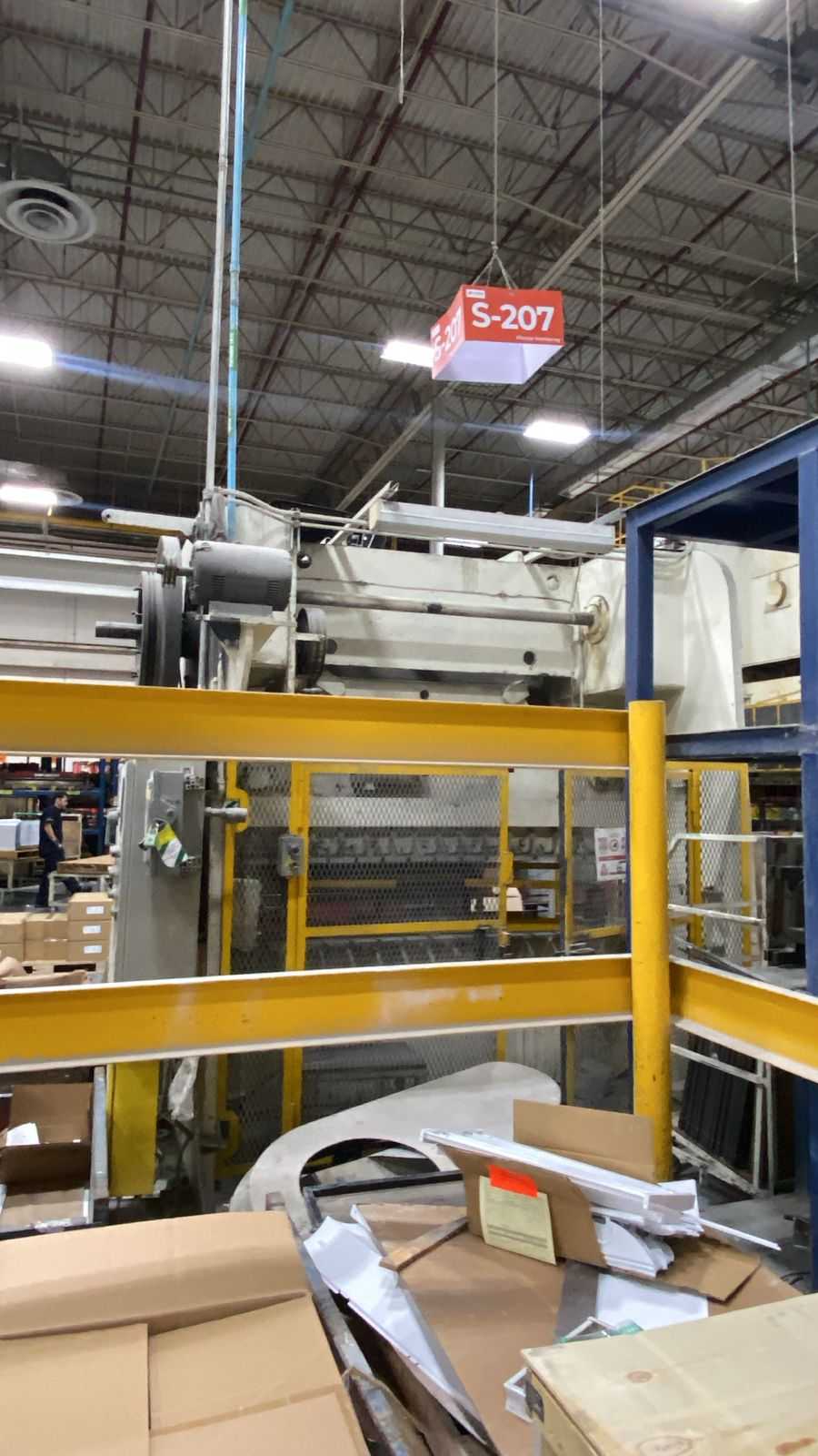 CHICAGO 90-TON PRESS PRESS BRAKE - PRESS BRAKES