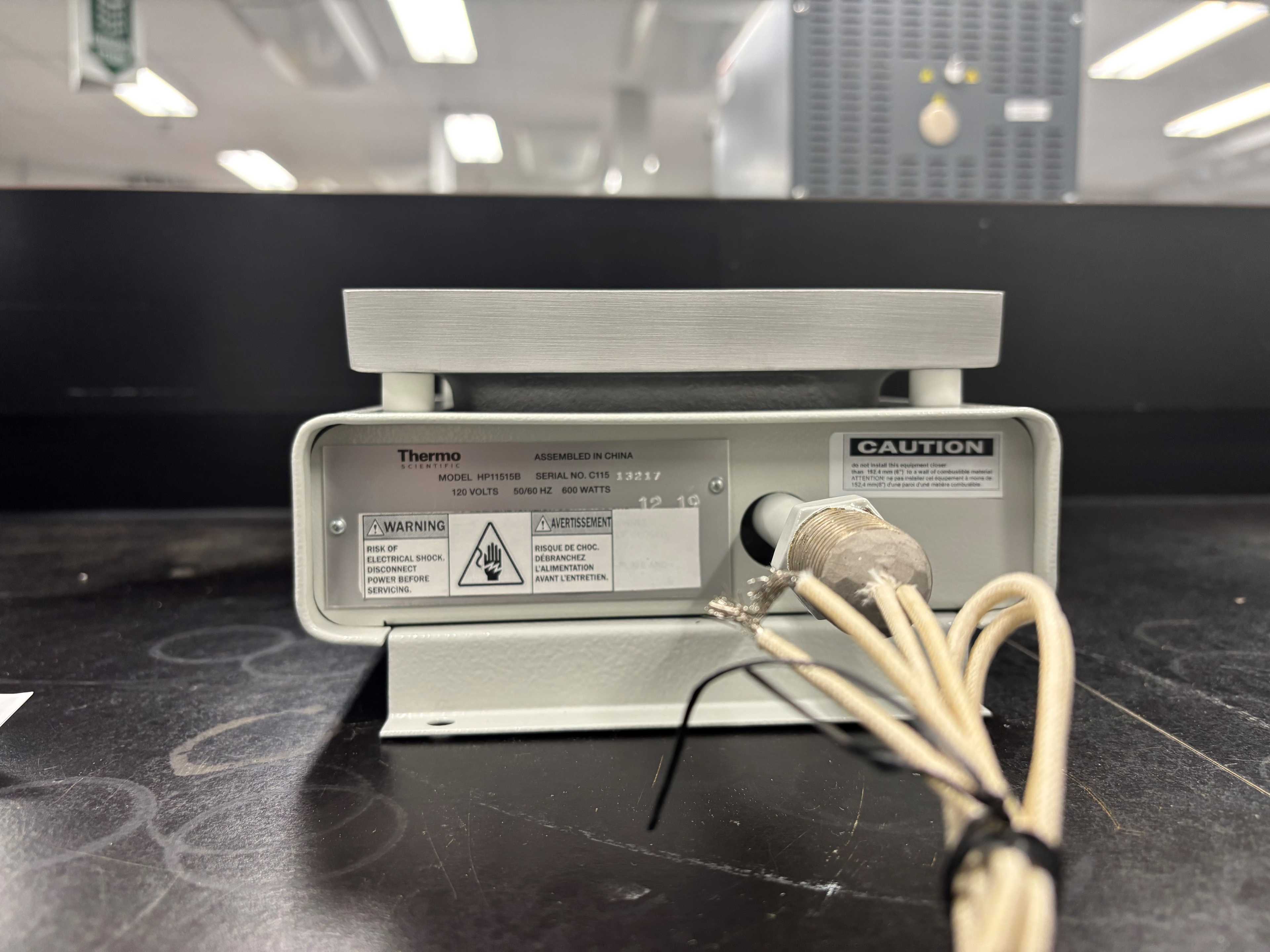 2019 THERMO SCIENTIFIC HP11515B HOT PLATE - LAB & SCIENTIFIC