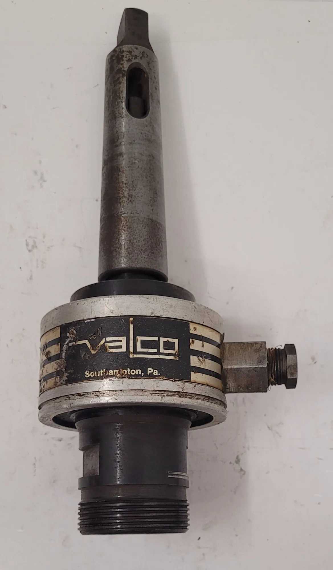 VALCO INDUSTRIAL AUTOCOOL TOOL CHUCK W/ MT4 SLEEVE (OAL 11”, BODY DIA 3.25”, BORE DIA 1”) - MACHINE TOOLING