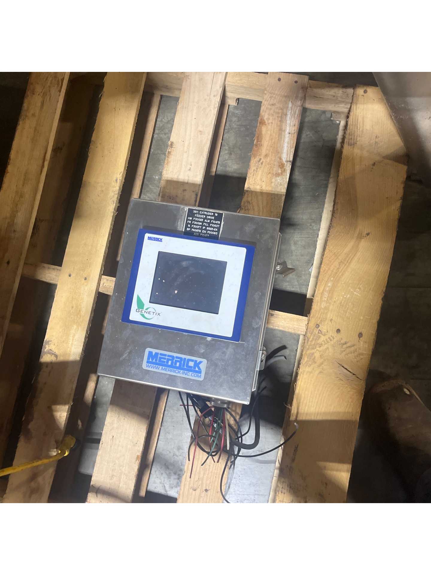 MERRICK 570 LOSS-IN-WEIGHT FEEDER - FEEDERS
