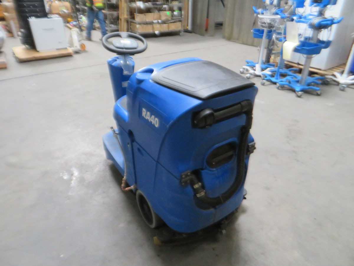 CLARKE RA40 9087363020, 50 CM CLEANING PATH, 66 CM SQUEEGEE WIDTH, 24V POWER - FLOOR SCRUBBERS