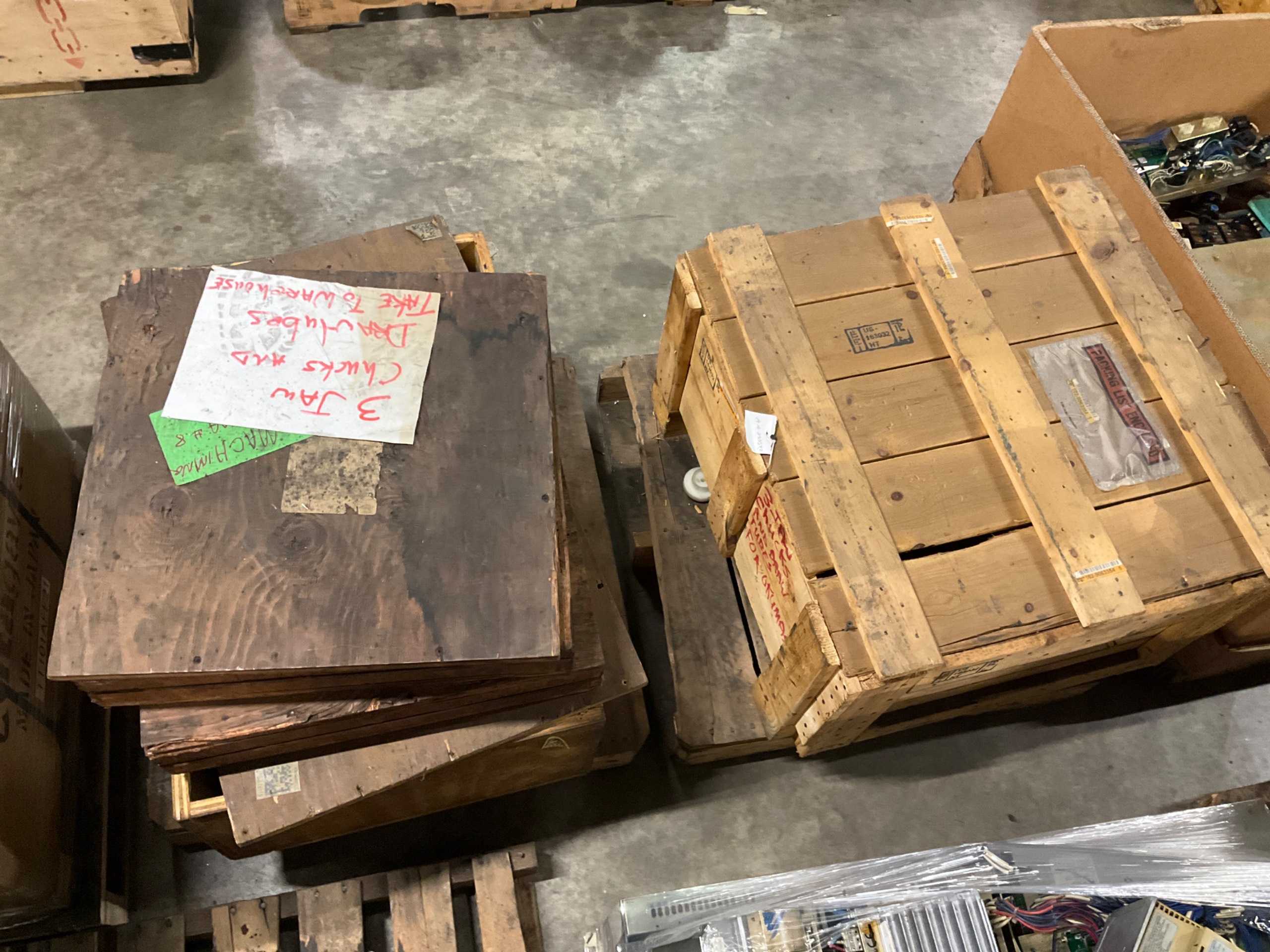 BULK QTY OF PRESS PARTS - PRESS BRAKE TOOLING