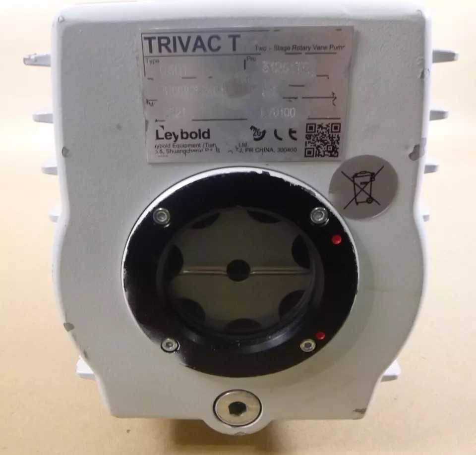 LEYBOLD TRIVAC D30T DUAL STAGE ROTARY VANE VACUUM PUMP - VACUUM PUMP