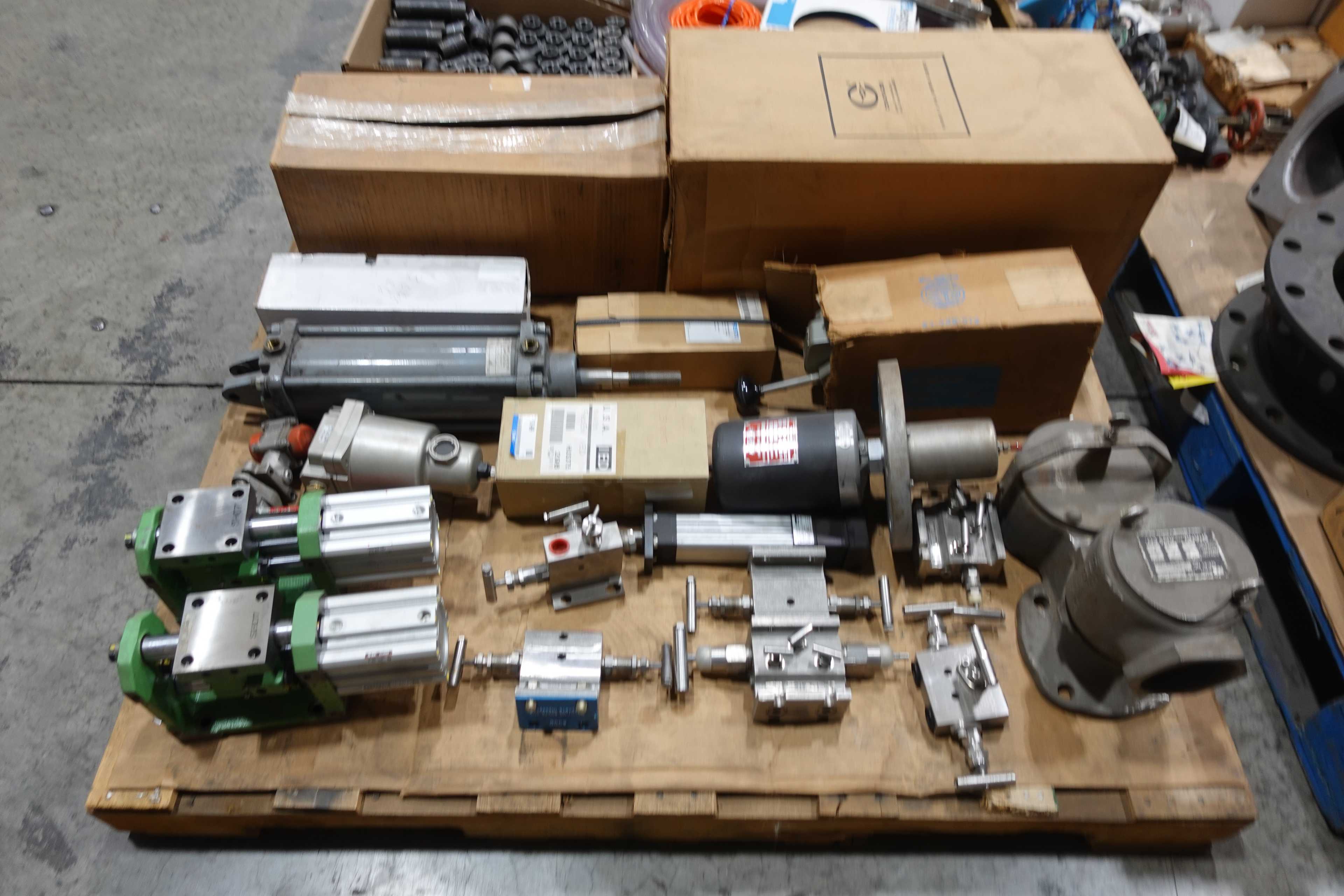 SKU 1737090 - 4 PALLETS OF ASSORTED VALVES, VALVE PARTS AND ACCESSORIES - VALVE PARTS & ACCESSORIES
