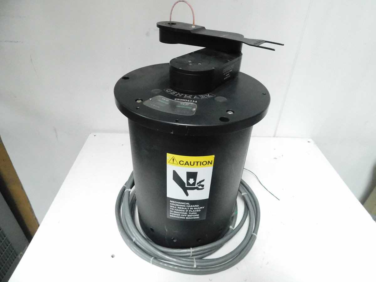 GENMARK AXUS 9500S0107 4S0904334 2LA100474 WAFER HANDLING ROBOT - ROBOT PARTS