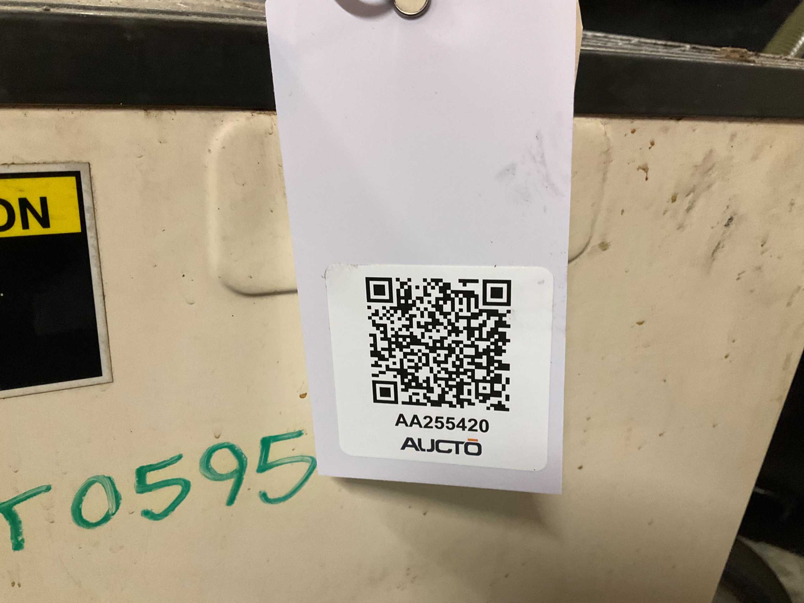 2008 DAIKIN AKZ328-T OIL COOLING UNIT - COOLING EQUIPMENT