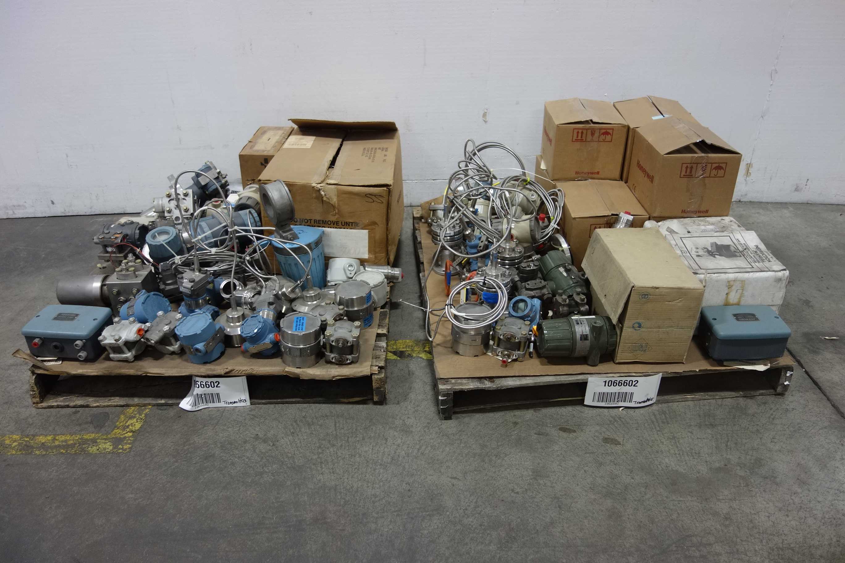 2 PALLETS OF ASSORTED TRANSMITTERS - PRESSURE TRANSMITTER