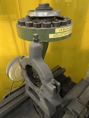 LEBLOND HEAVY-DUTY ENGINE LATHE 16.5" SWING X 102" CENTERS, TAPER/DRO, 1250 RPM - MANUAL LATHES