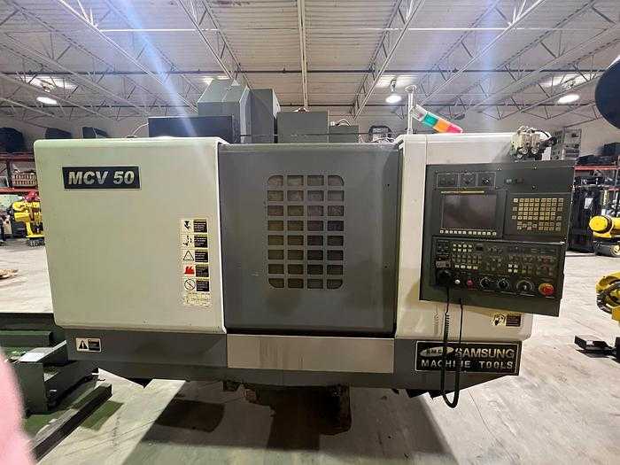 2010 SAMSUNG MCV 50 VERTICAL MACHINING CENTER, FANUC 0I-MD, 10K RPM, 30 ATC, CAT 40, COOLANT - VERTICAL MACHINING CENTERS