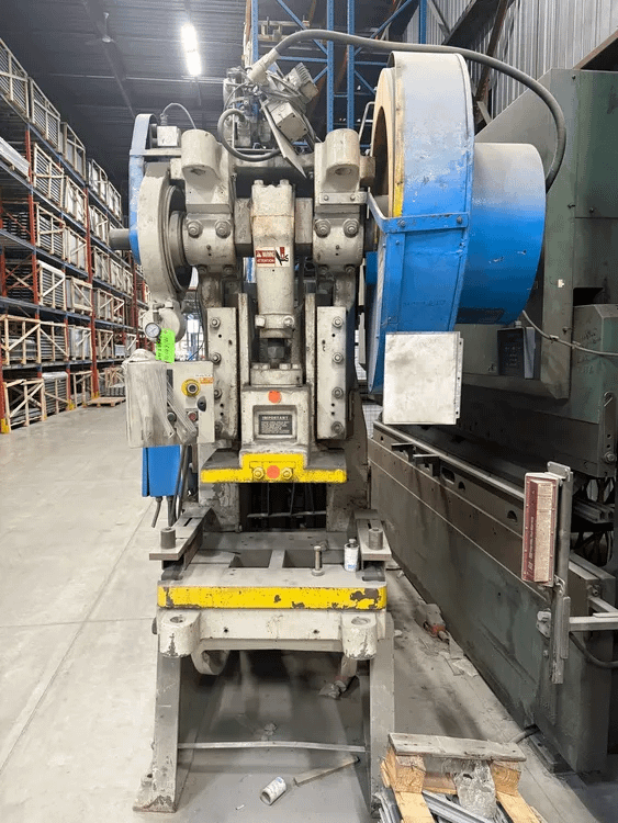BROWN & BOGGS 17½ LJA STAMPING PRESS, 60 TON - MECHANICAL PRESSES