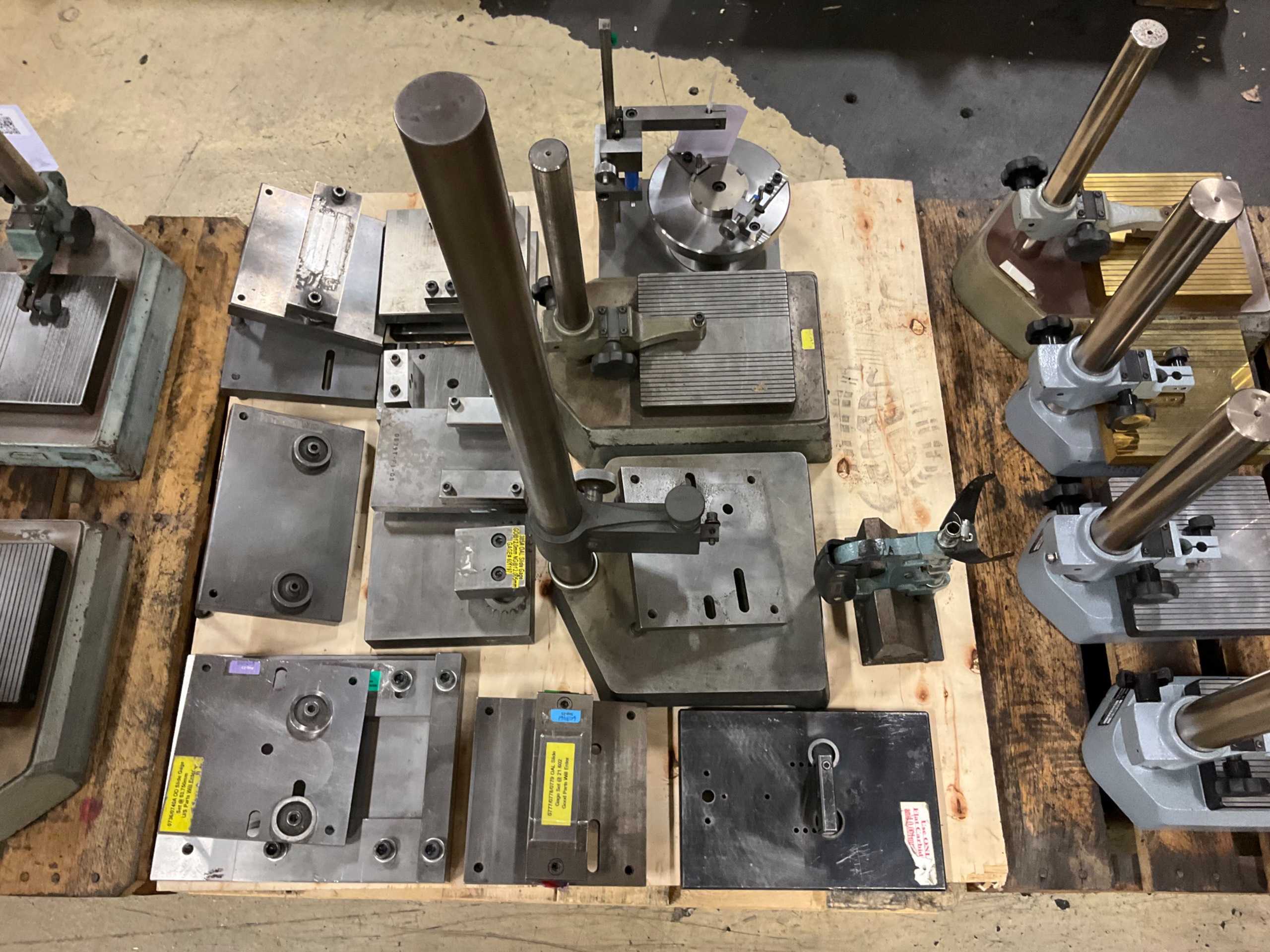 BULK QTY OF GAUGES - DIMENSIONAL MEASUREMENT