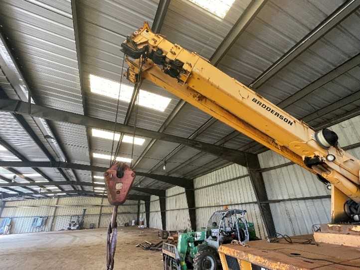 2009 BRODERSON IC200-3G CRANE - CRANE