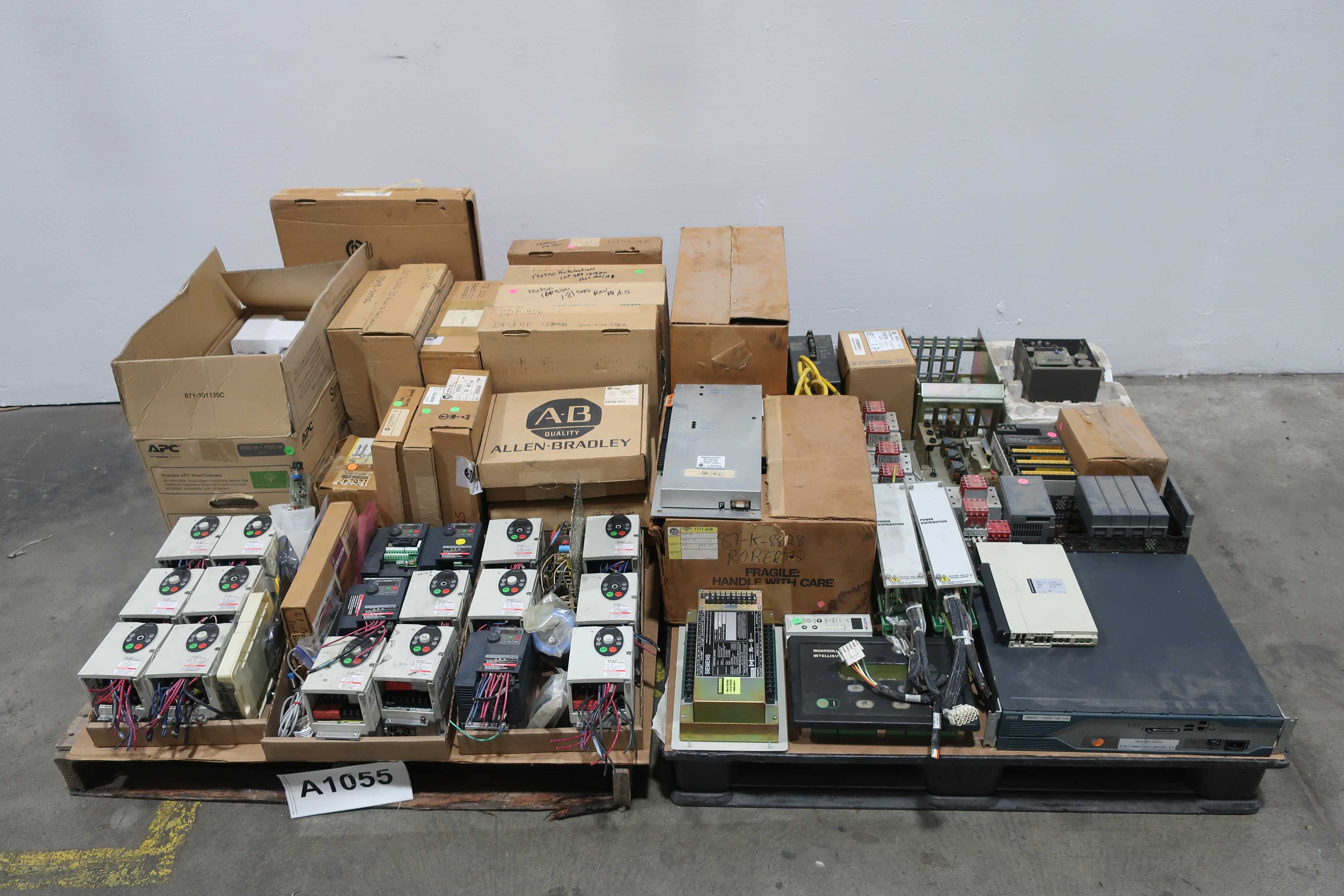 2 PALLETS OF ASSORTED AUTOMATION AND CONTROLS - AUTOMATION & CONTROLS