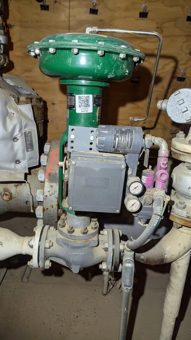 FISHER ET CONTROL VALVE & 657 ACTUATOR ASSEMBLY - undefined