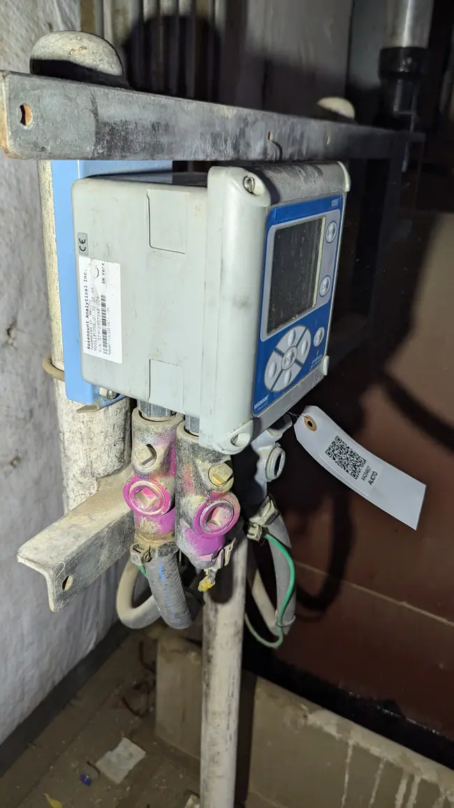 ROSEMOUNT 1056-01-02-38-AN ANALYZER - undefined