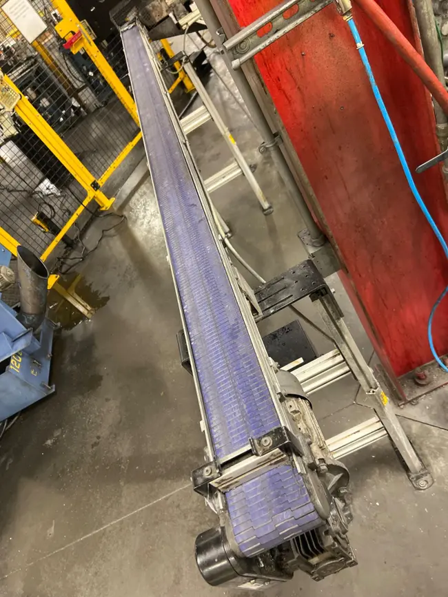 DORNER 2200 SERIES ADJUSTABLE POWER BELT CONVEYOR - undefined