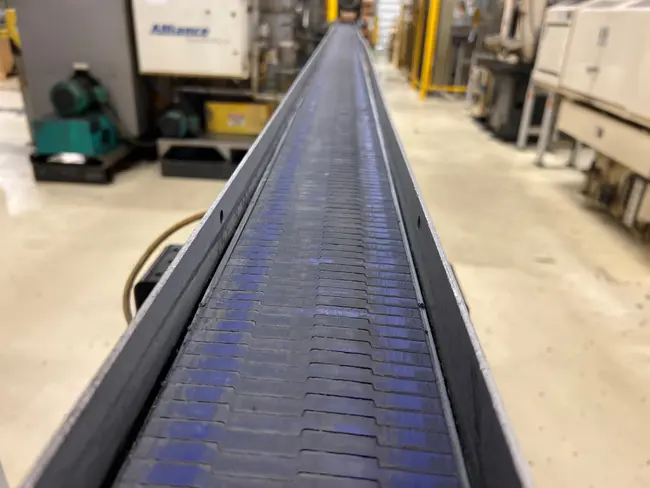 DORNER 2200 SERIES ADJUSTABLE POWER BELT CONVEYOR - undefined