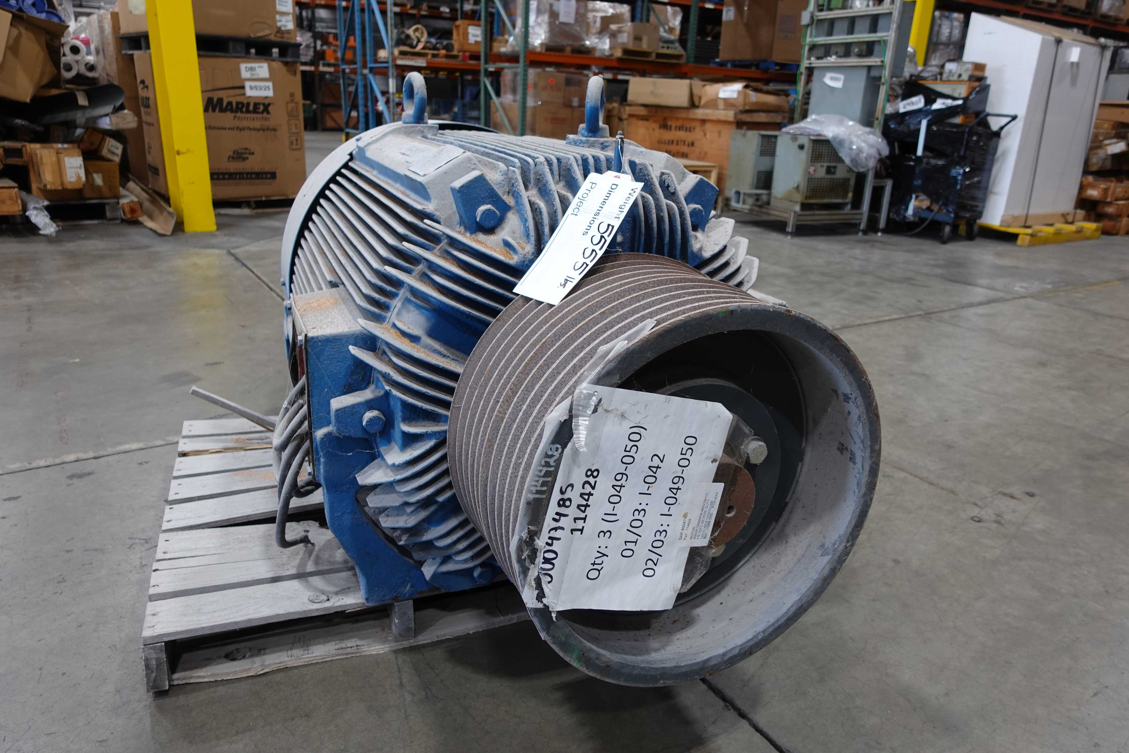 TECO WESTINGHOUSE 400 HP INDUCTION MOTOR - AC MOTOR