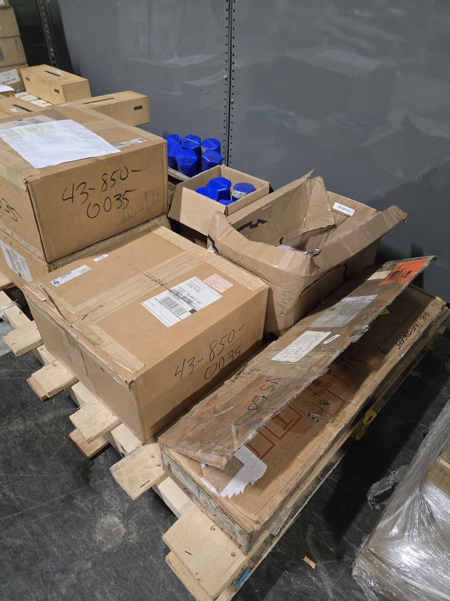 BULK QTY OF MAPAL TOOLING - TOOLING FOR MACHINING CENTERS