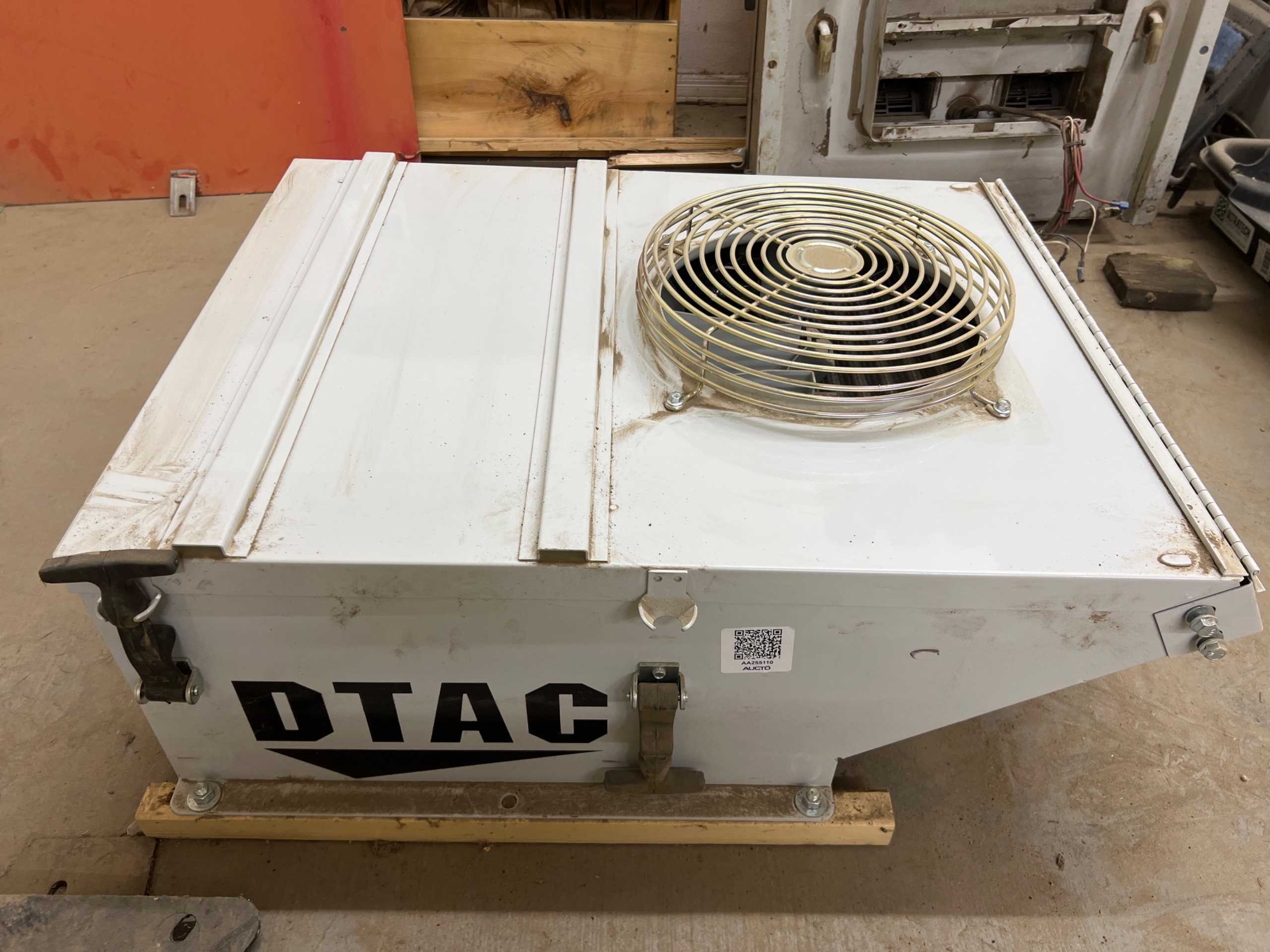 2021 DTAC 701-24 AIR CONDITIONER UNIT - AIR CONDITIONER UNIT