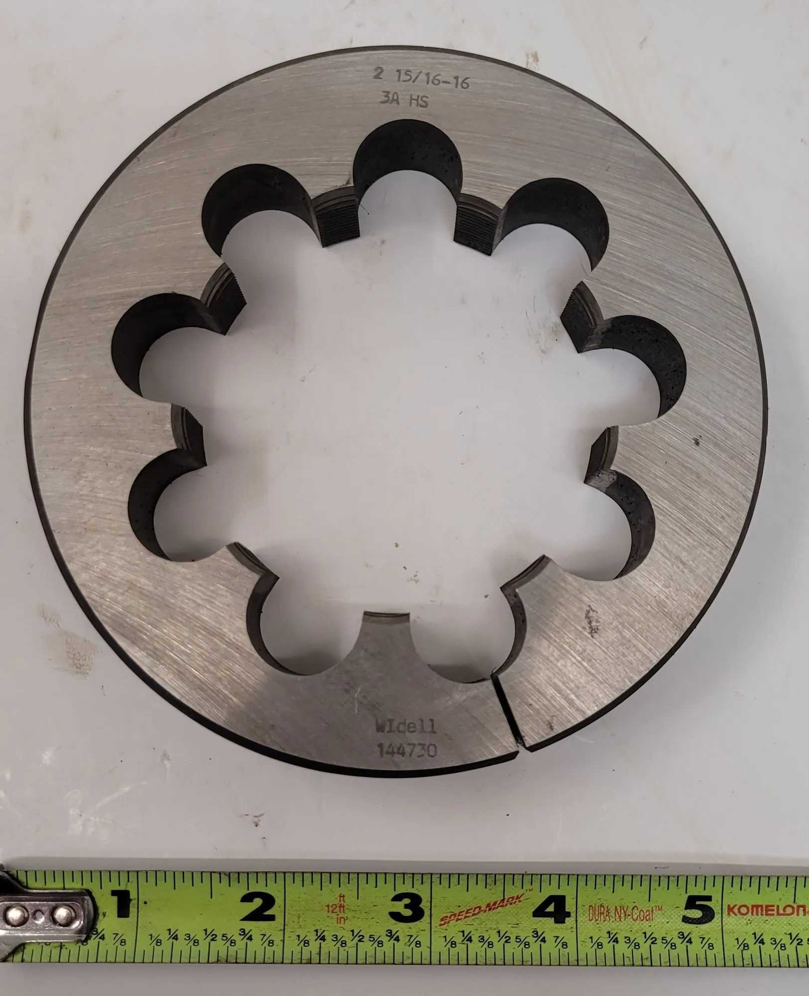 WIDEL 144730 THREAD DIE, 2 15/16-16, 5IN OD, 1IN THICKNESS, 9 FLUTES - MACHINE TOOLING