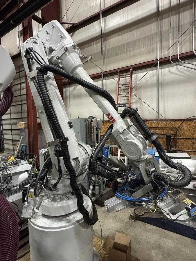 2022 ABB IRB 4600-40/2.55 ARTICULATED ROBOT, 40KG PAYLOAD, 2550MM REACH, IRC5 CONTROL - ARTICULATED ROBOTS