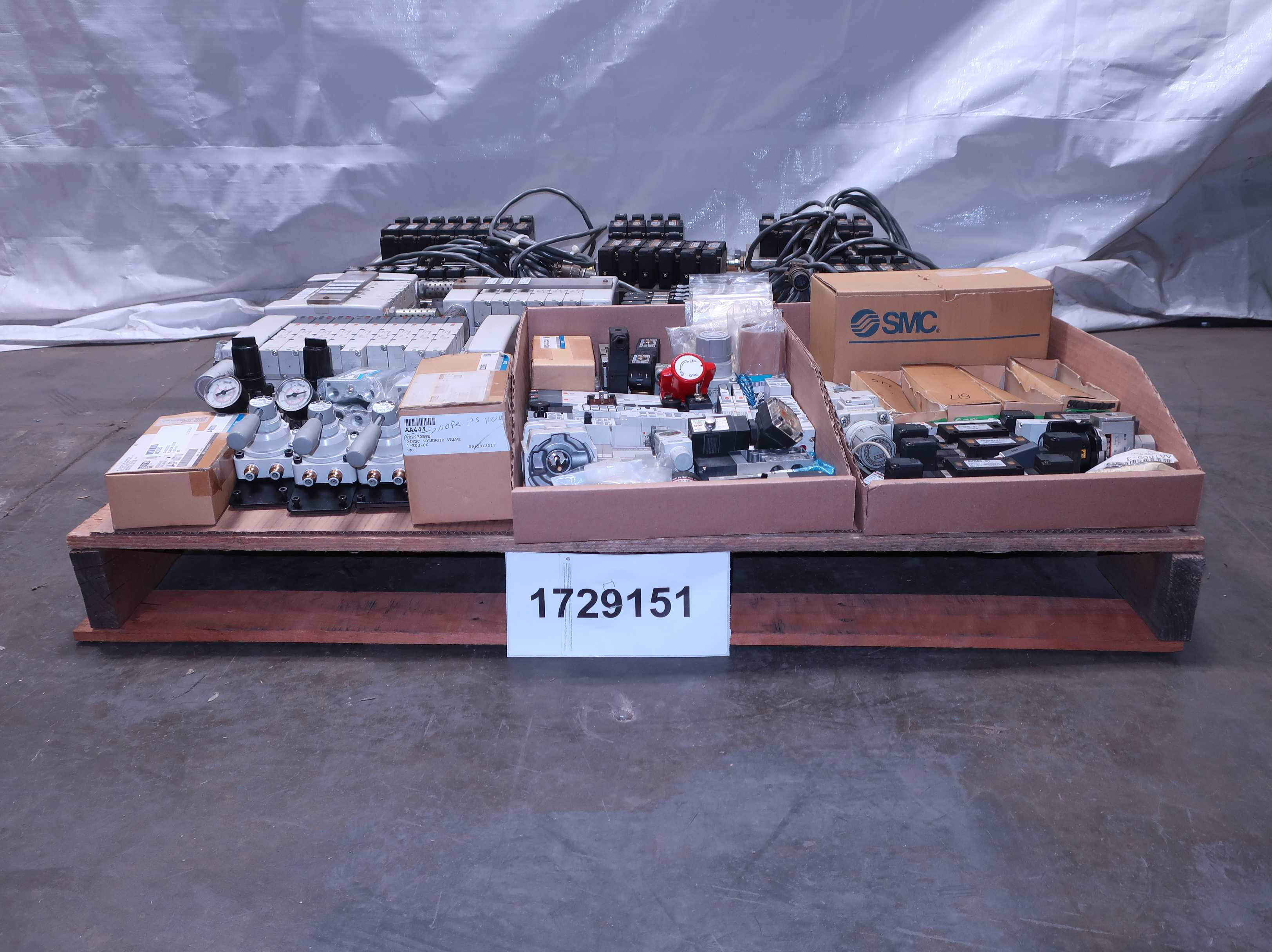 SKU 1729151 - PALLET OF ASSORTED SMC VALVES AND PARTS